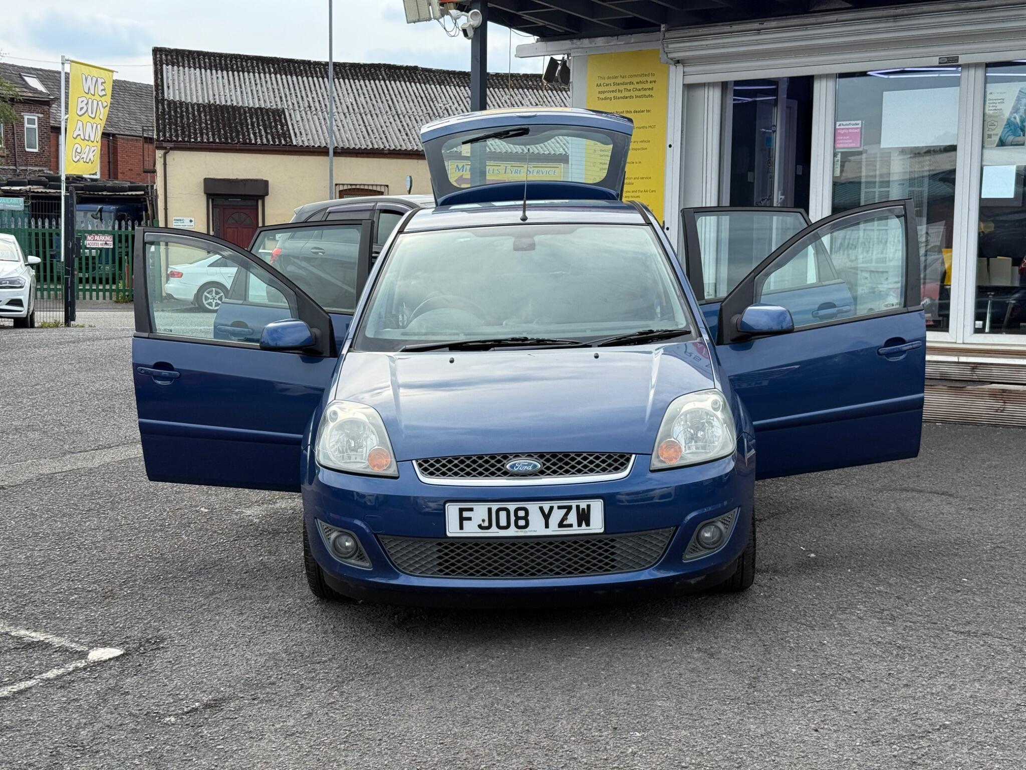 Ford Fiesta - Image 15