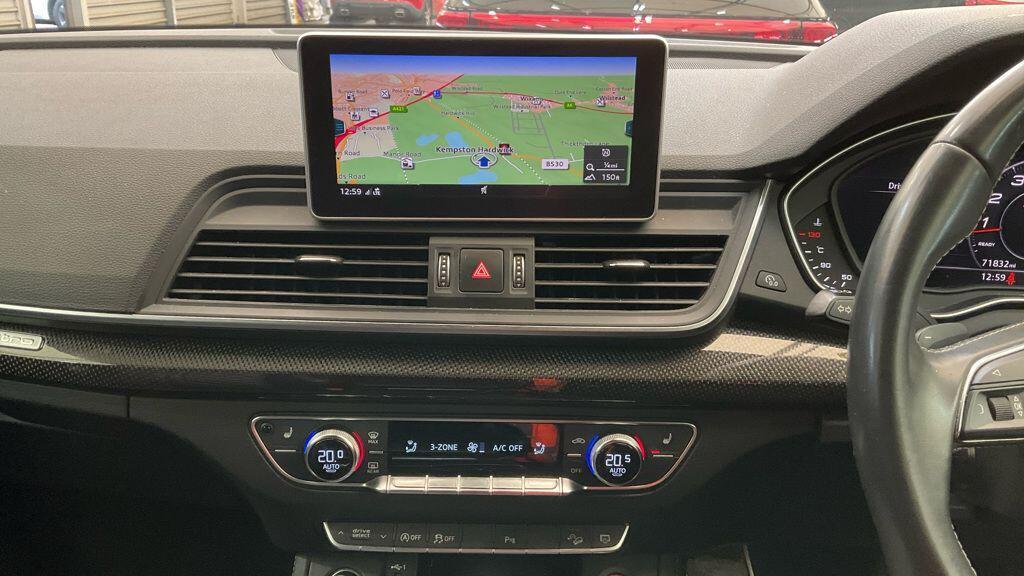 Audi SQ5 - Image 2