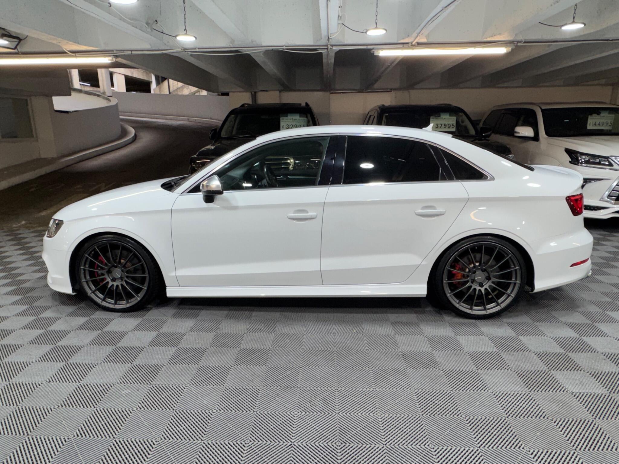 Audi S3 - Image 2