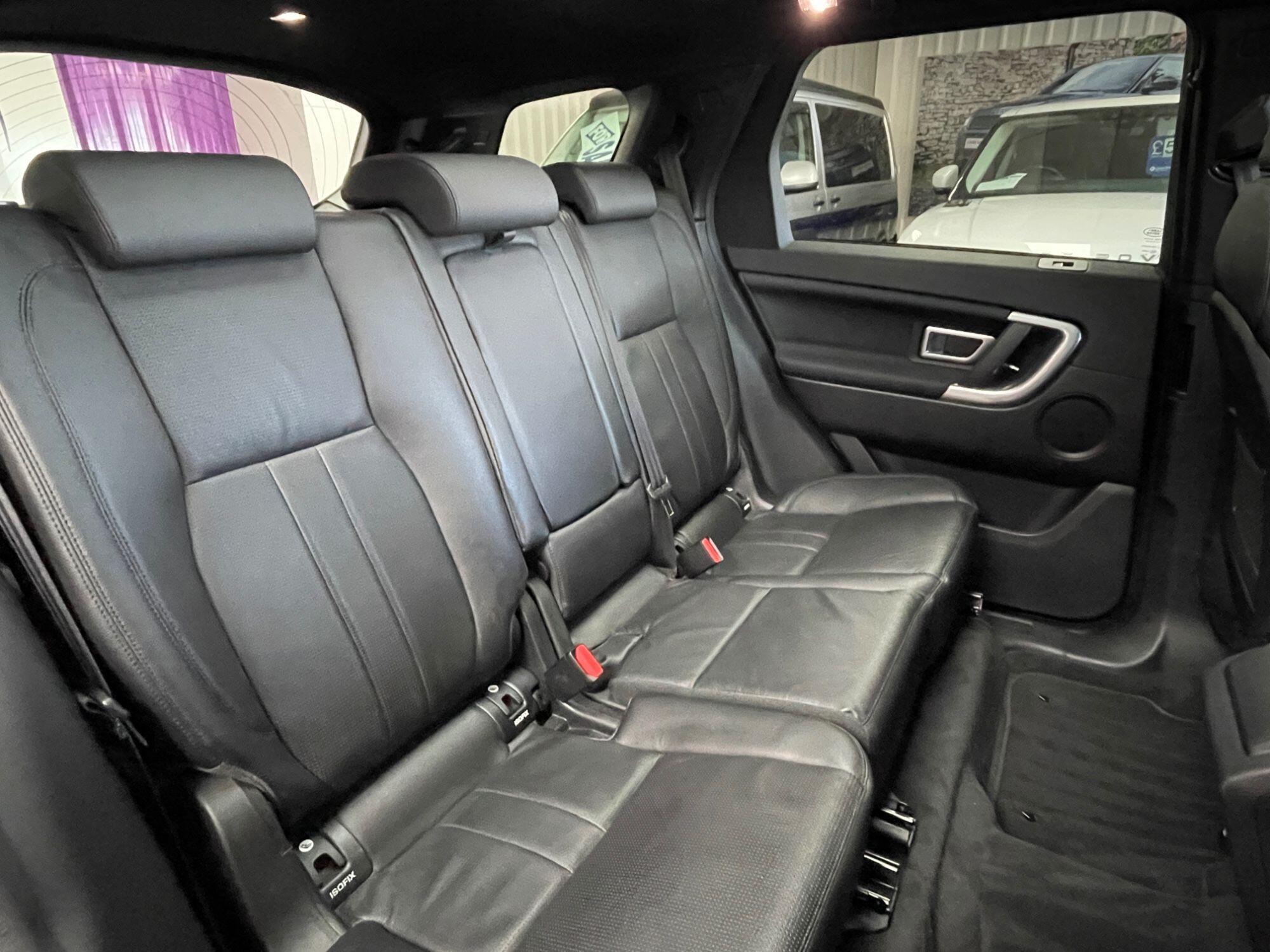 Land Rover DISCOVERY SPORT - Image 28