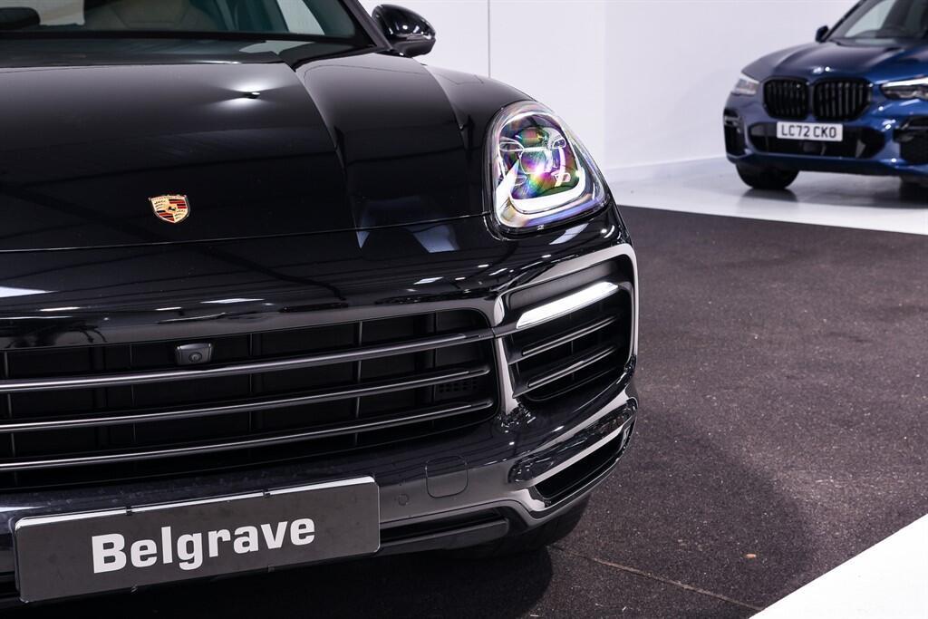 Porsche Cayenne - Image 9