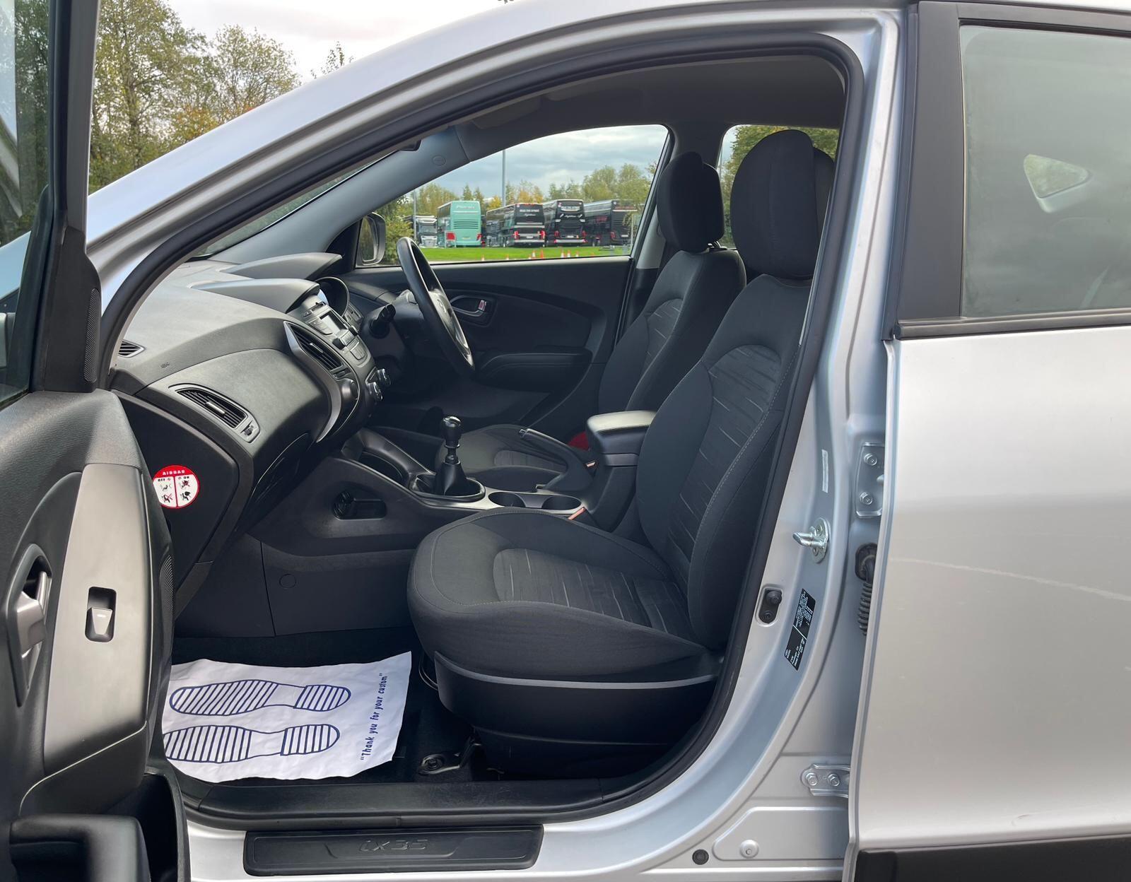 Hyundai ix35 - Image 41