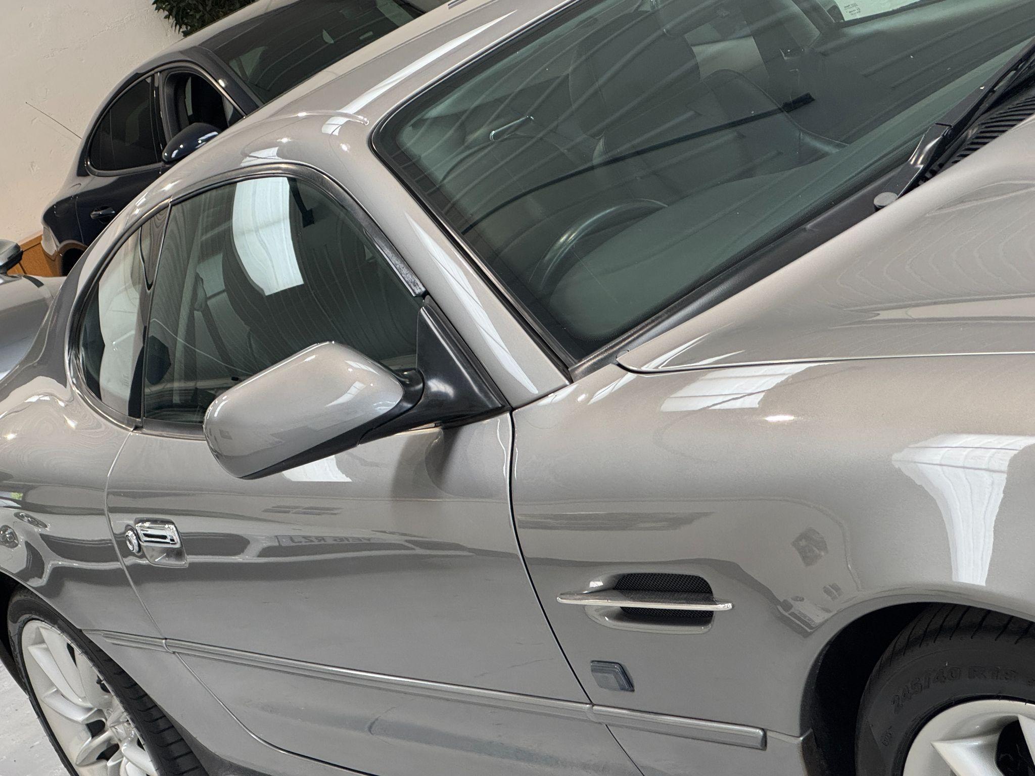 Aston Martin DB7 - Image 85