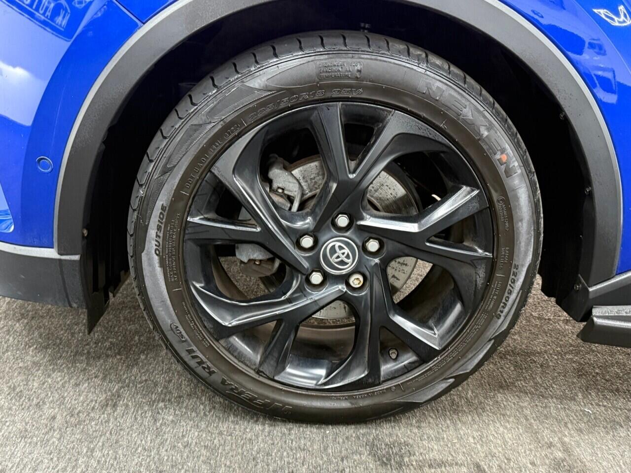 Toyota C-Hr - Image 11