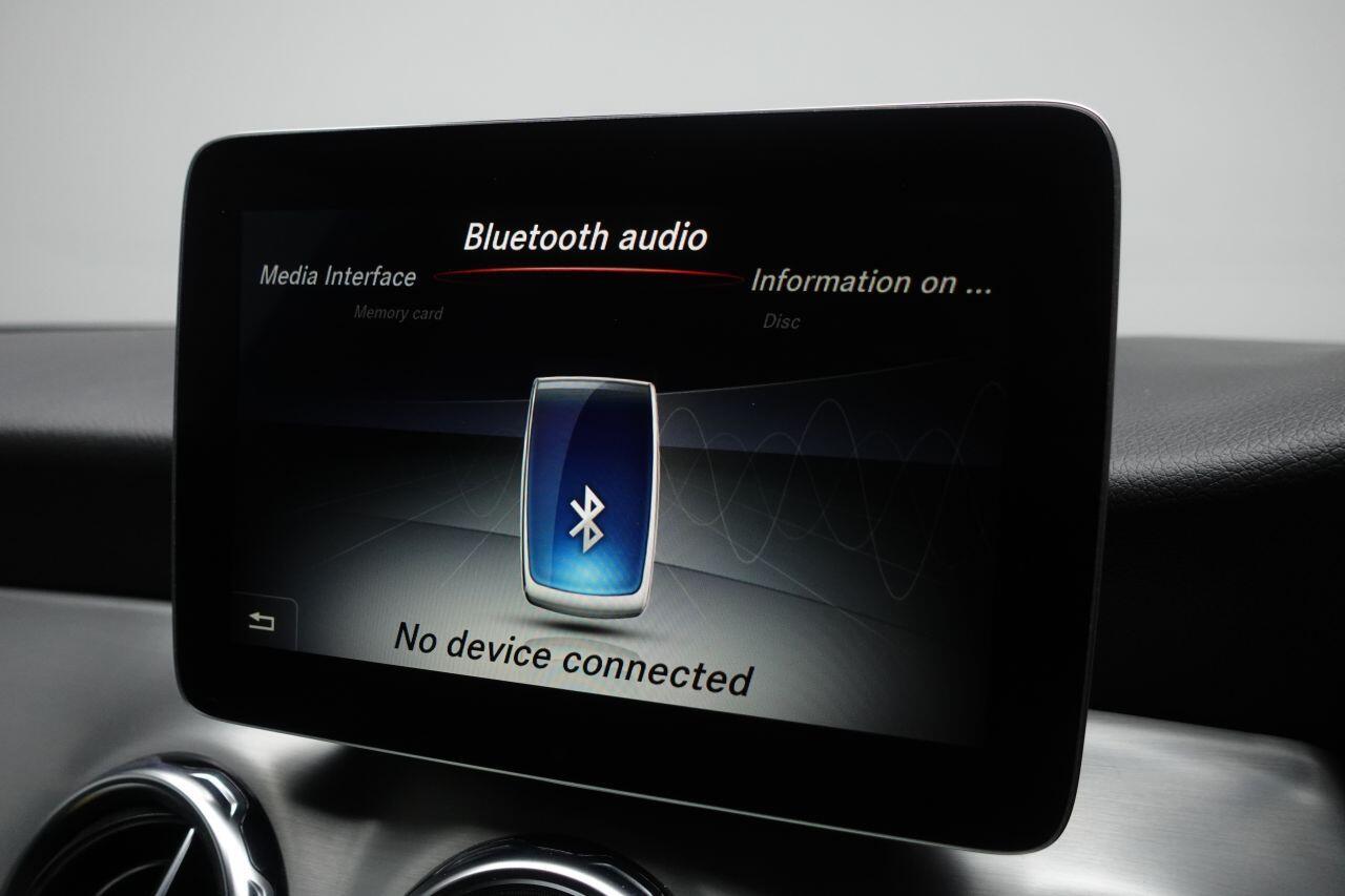 Mercedes-benz GLA - Image 25