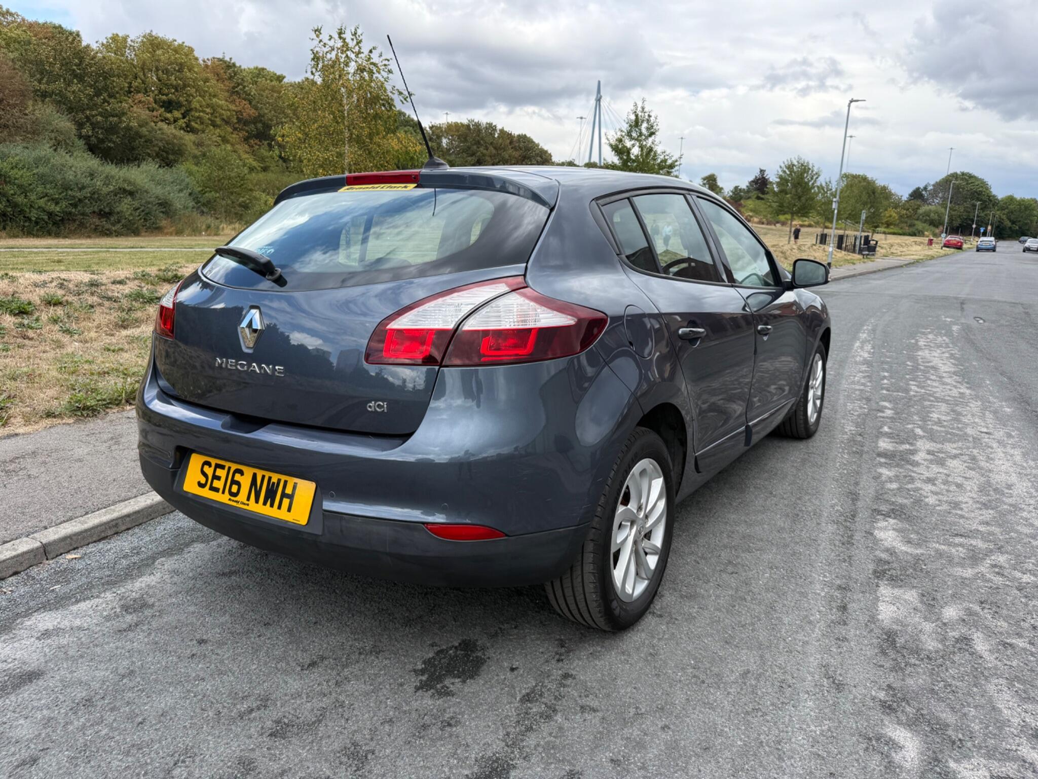 Renault Megane - Image 3