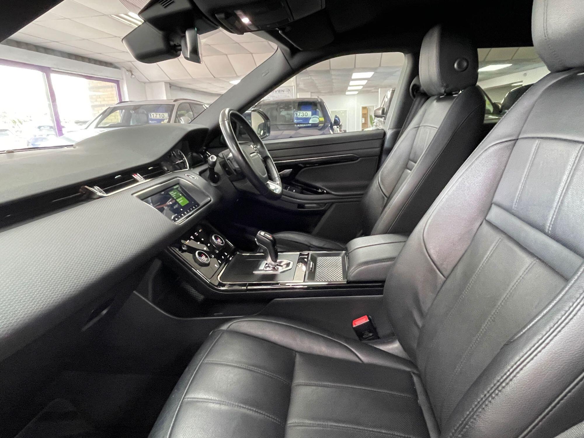 Land Rover Range Rover Evoque - Image 31