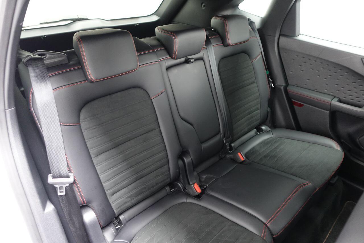 Ford Kuga - Image 18