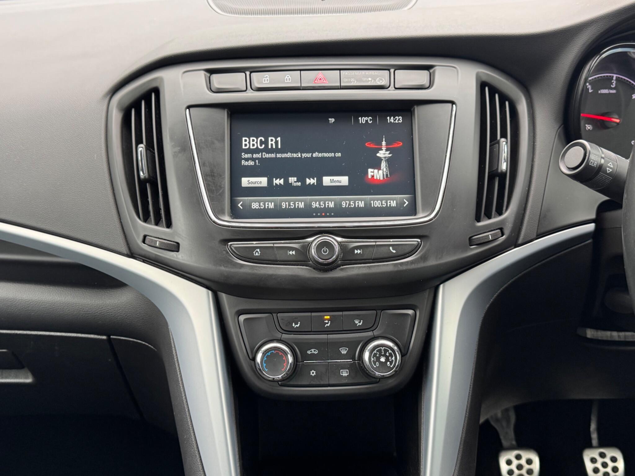 Vauxhall Zafira Tourer - Image 31