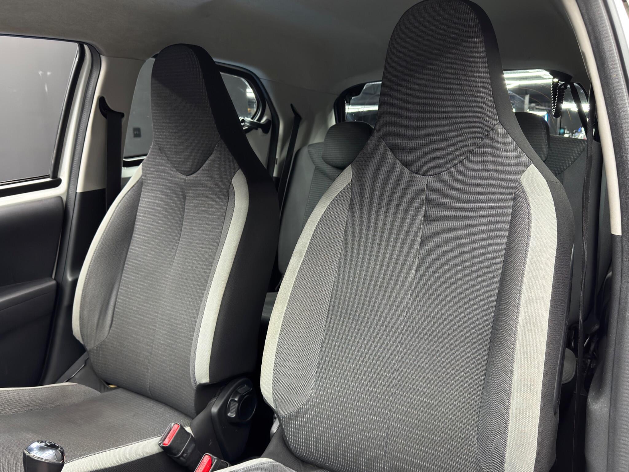 Toyota Aygo - Image 14