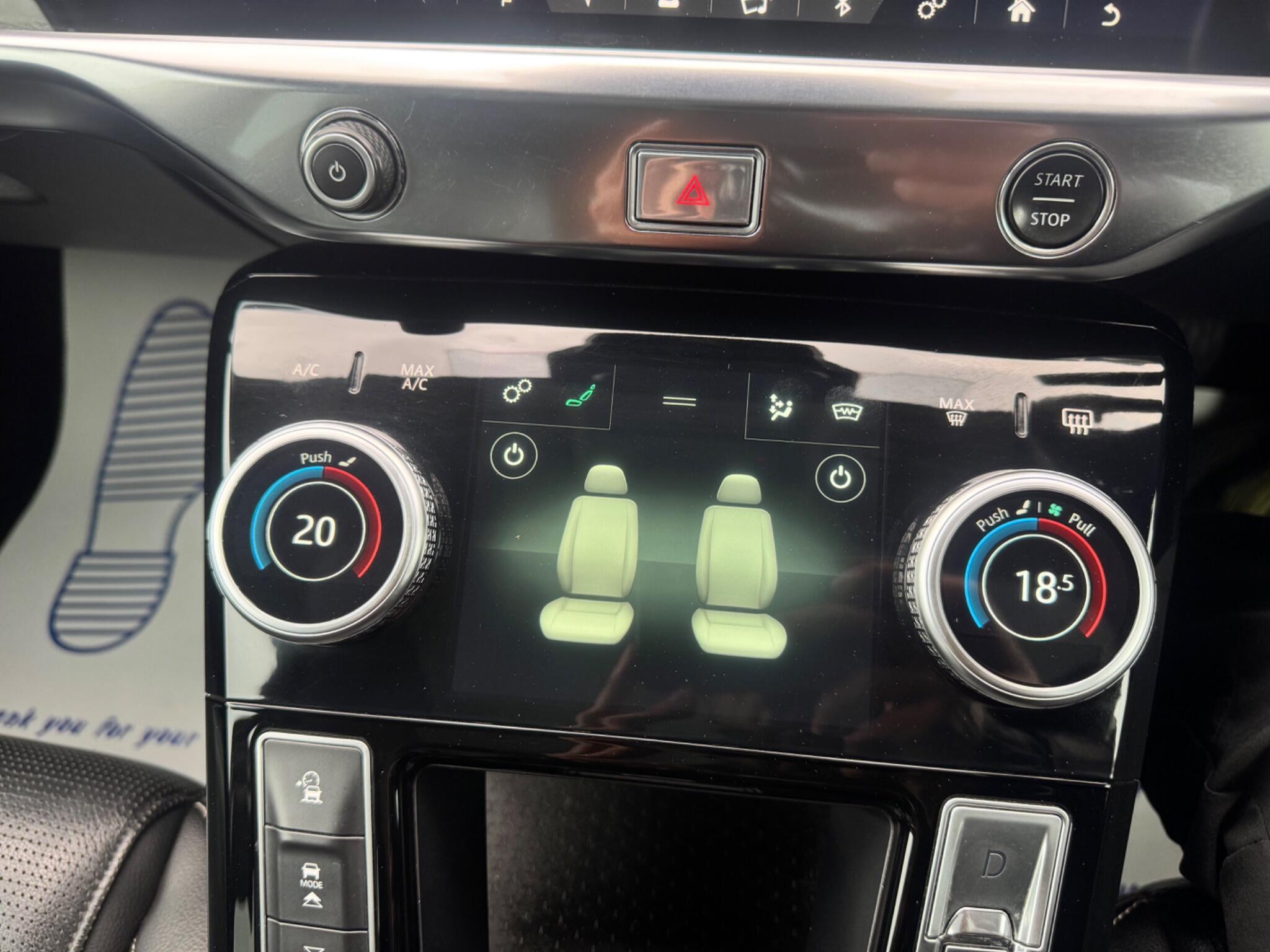 Jaguar I-Pace - Image 45