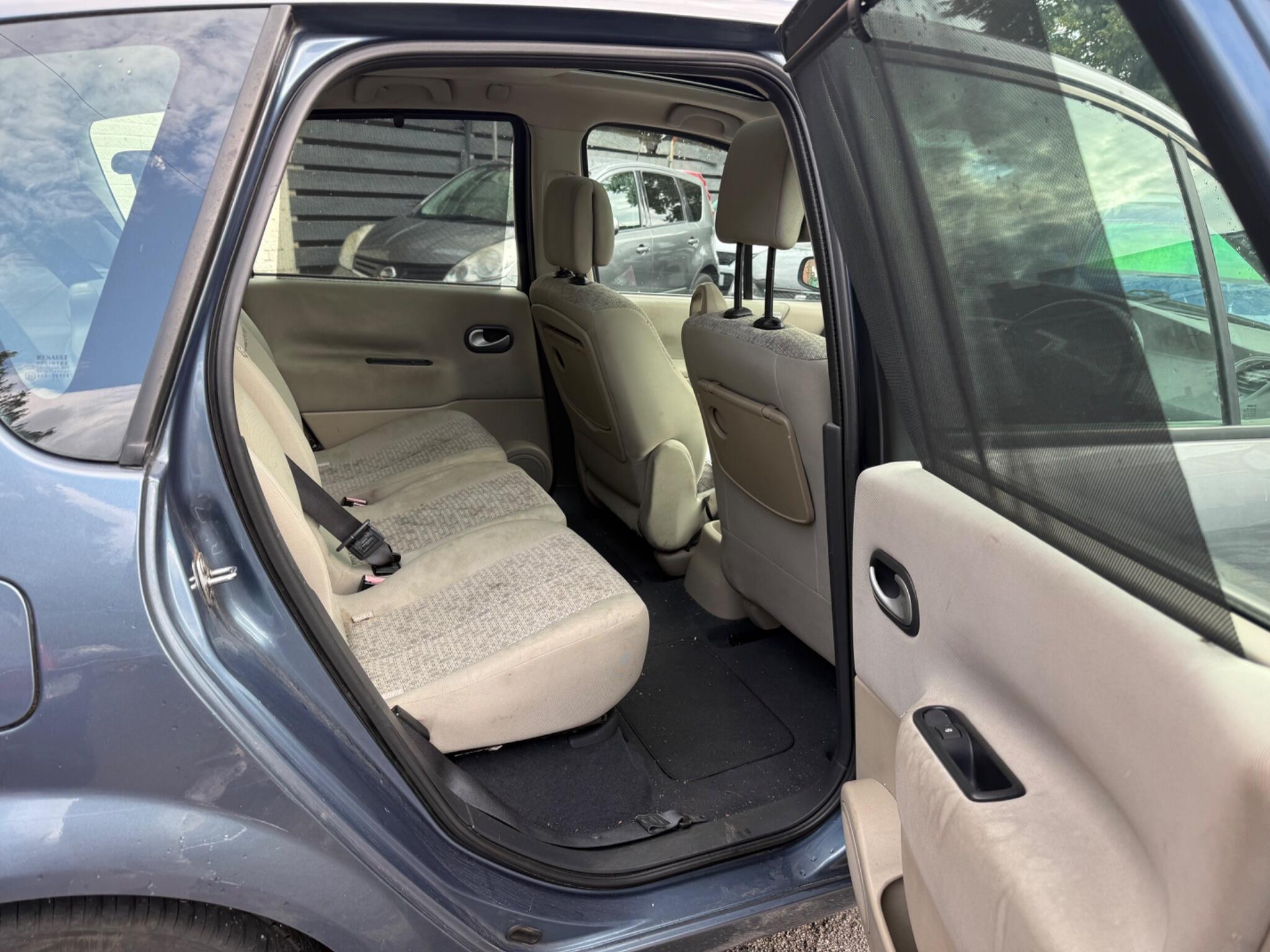 Renault Scenic - Image 9
