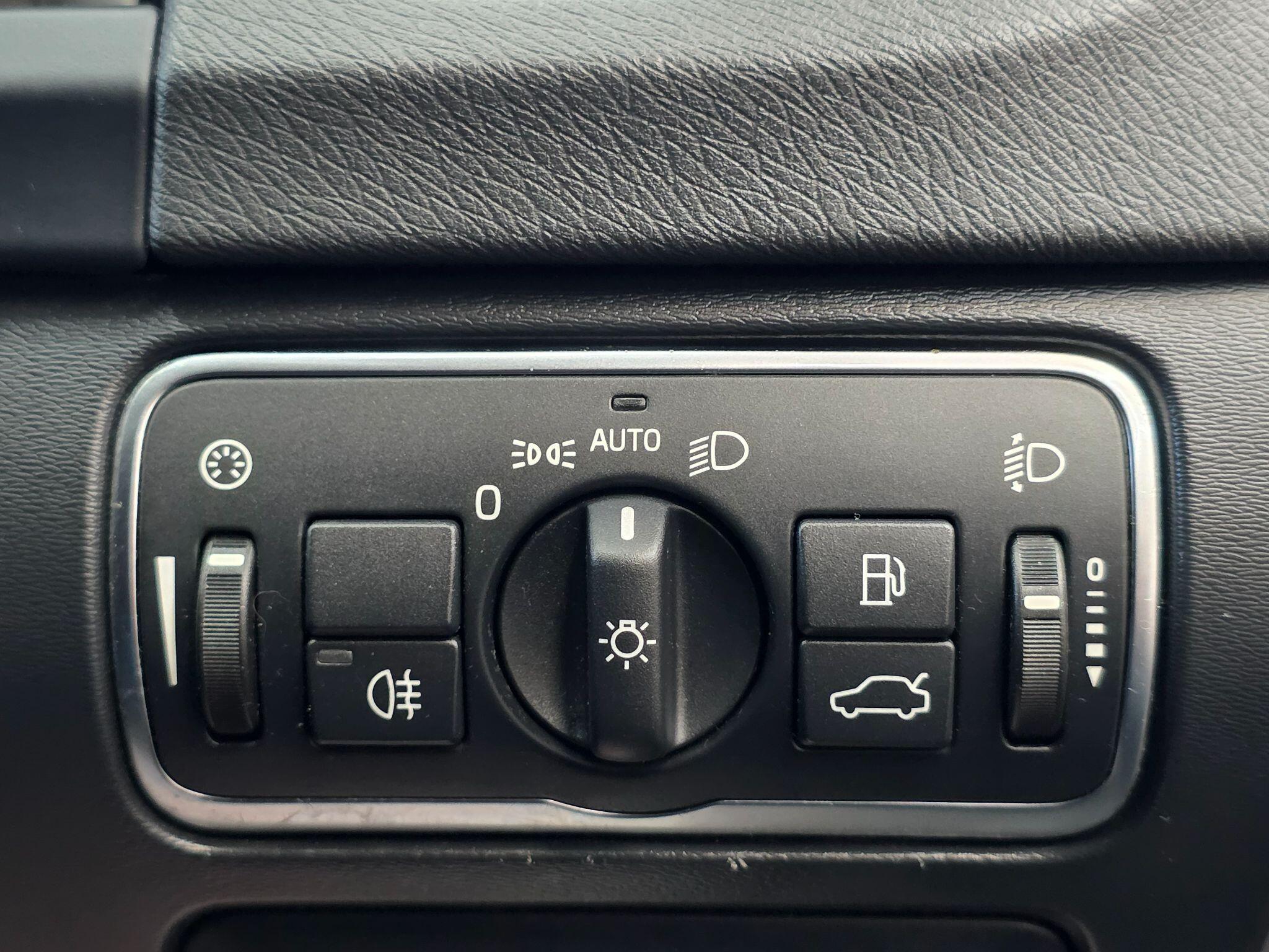 Volvo V60 - Image 20