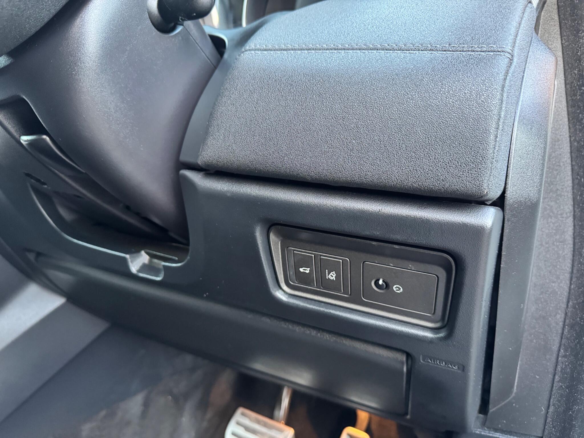 Land Rover Range Rover Evoque - Image 39