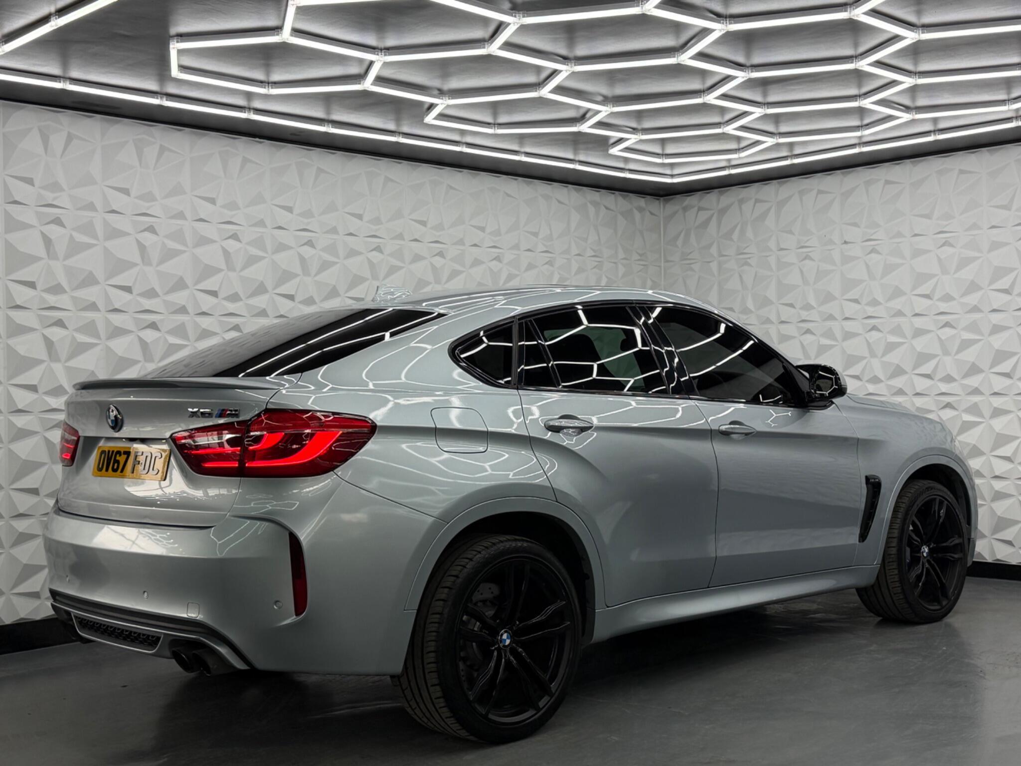 BMW X6 M - Image 10