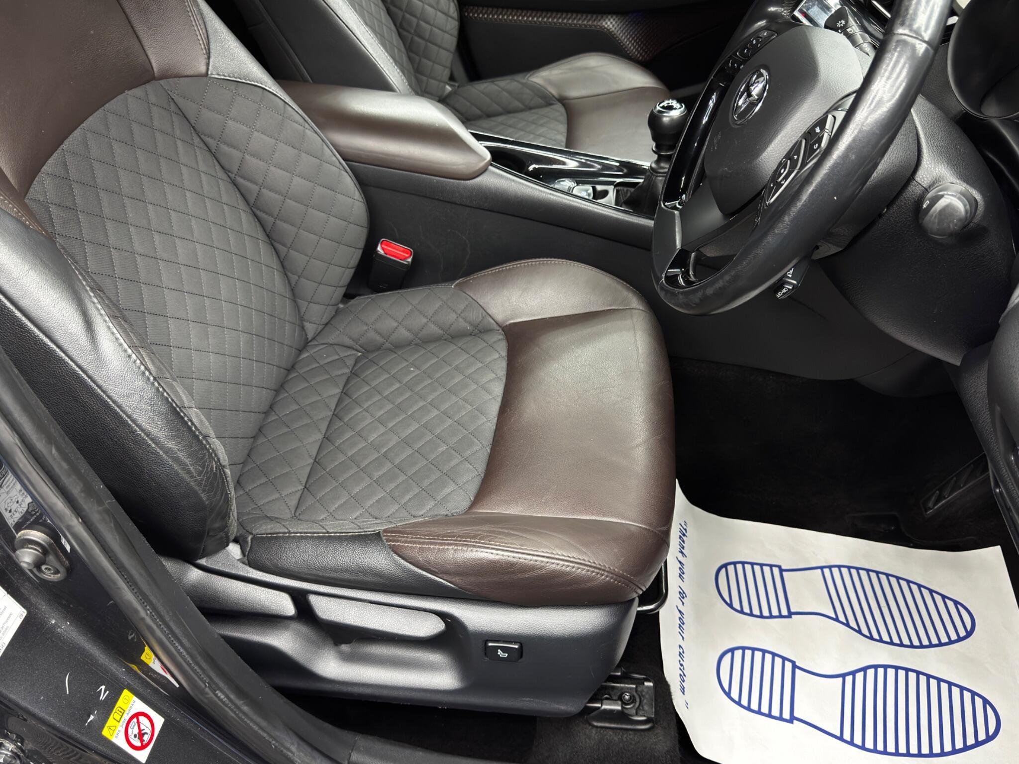 Toyota C-Hr - Image 13