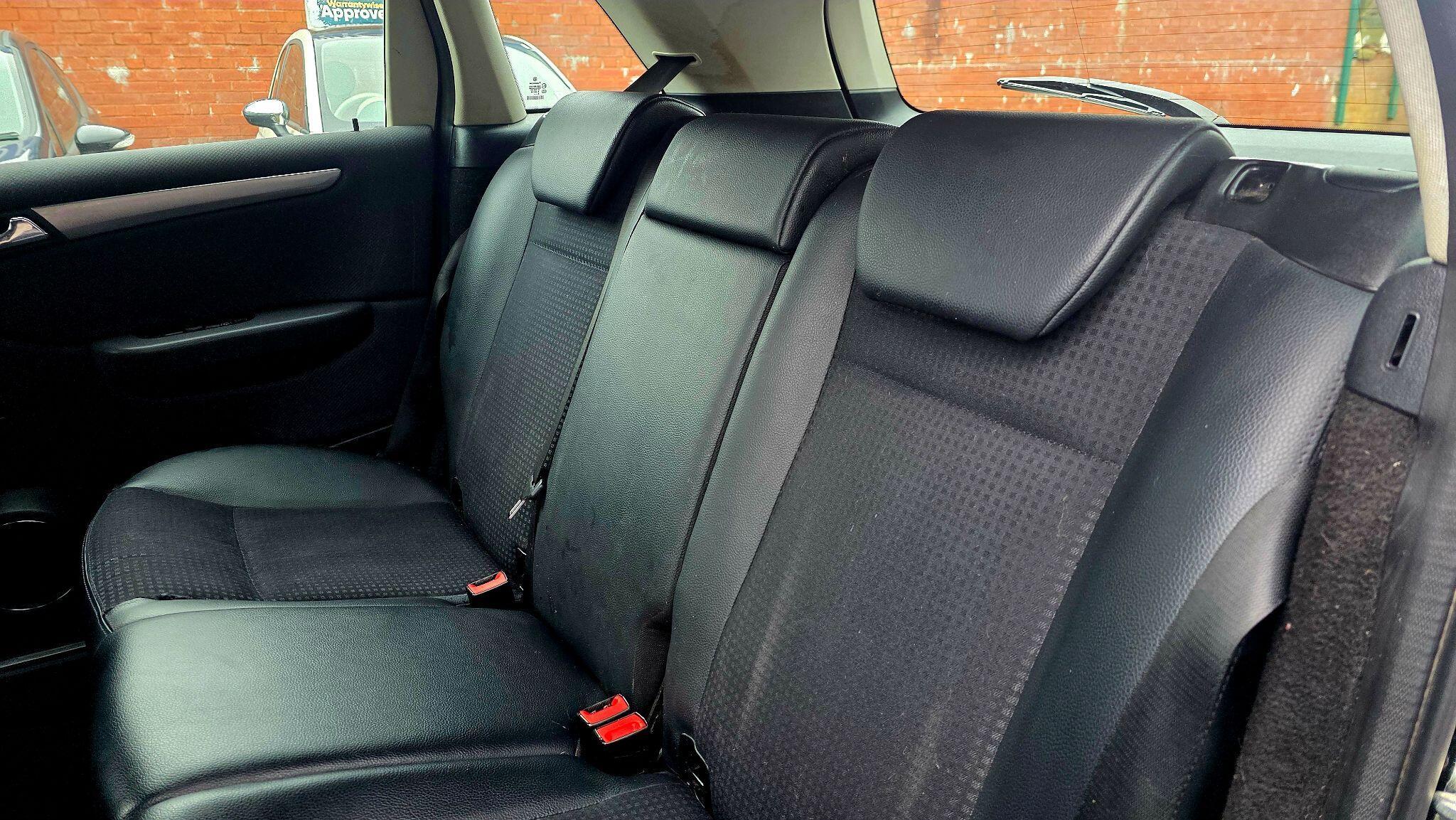 Mercedes B Class - Image 15