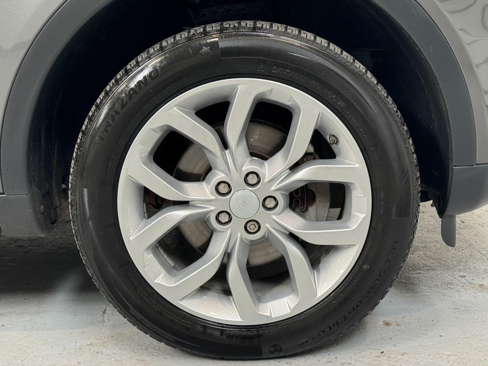 Land Rover DISCOVERY SPORT - Image 25