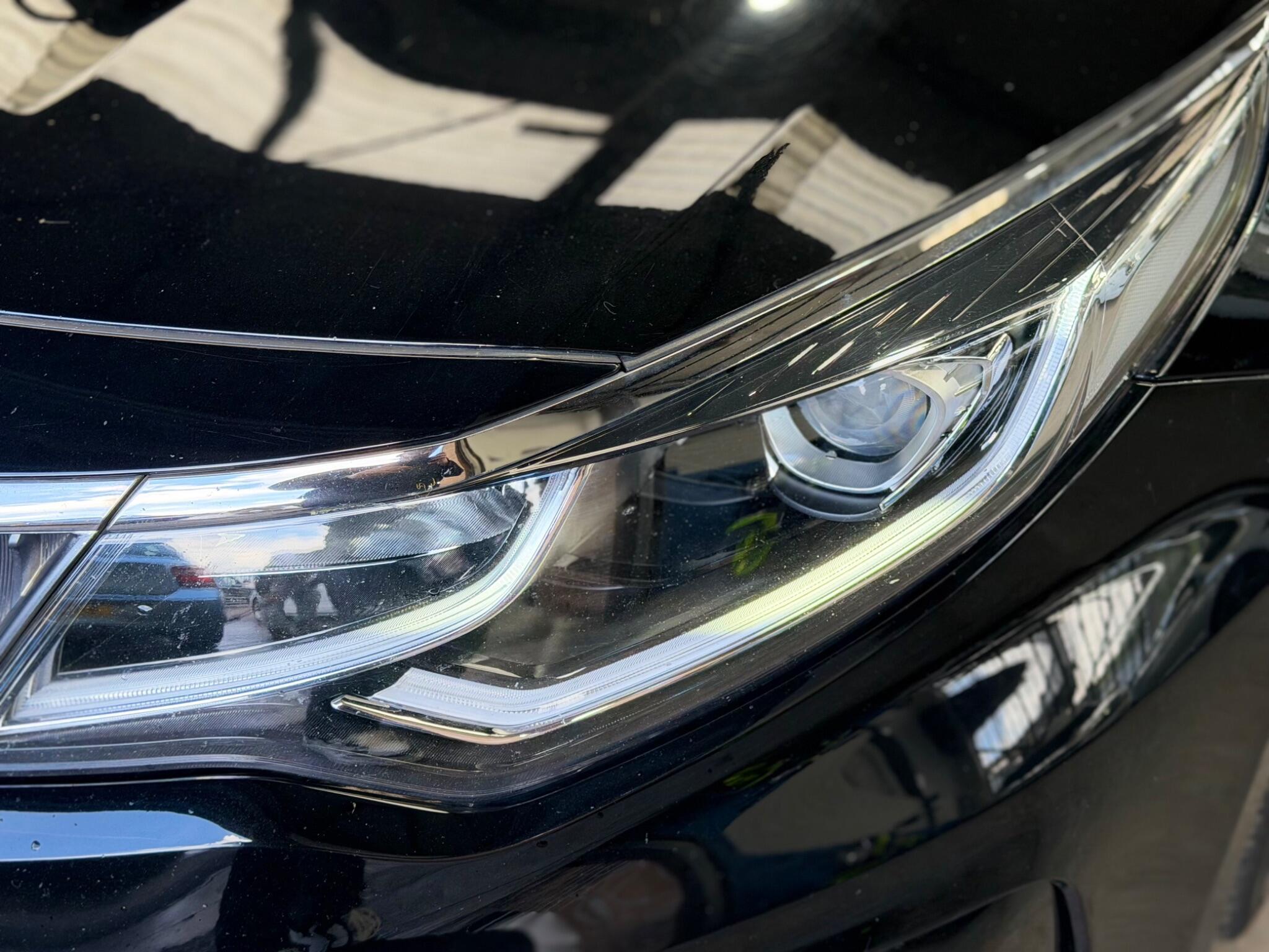 Kia Optima - Image 9