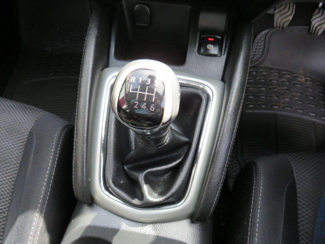 Nissan Qashqai - Image 14