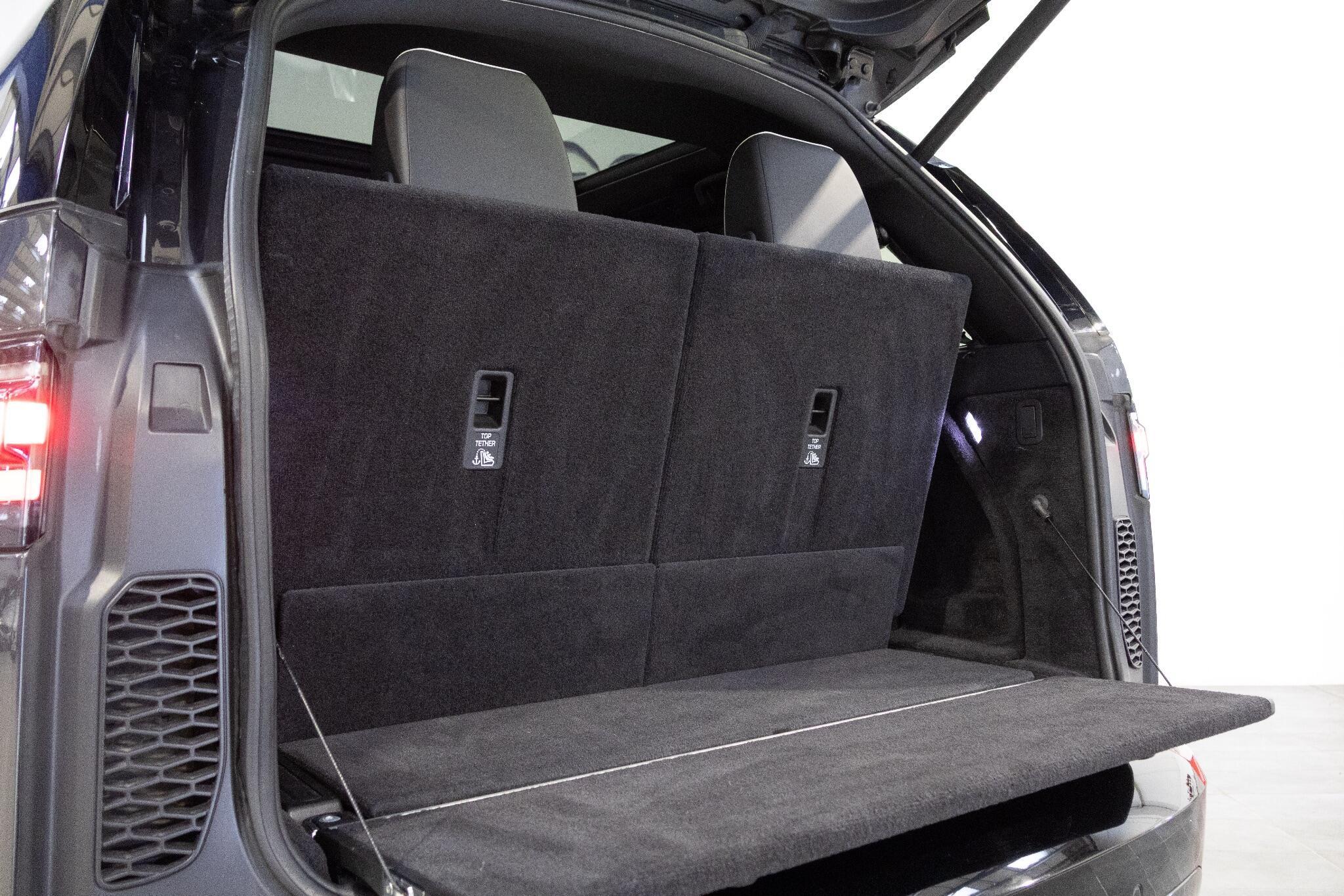 Land Rover Discovery - Image 10