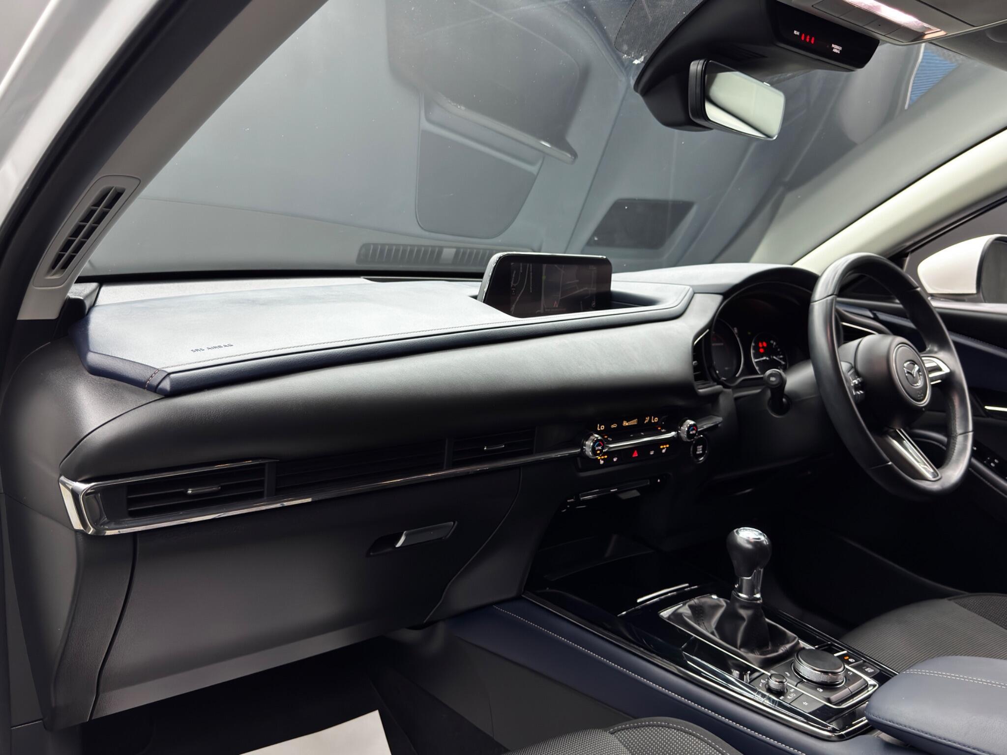 Mazda CX-30 - Image 11