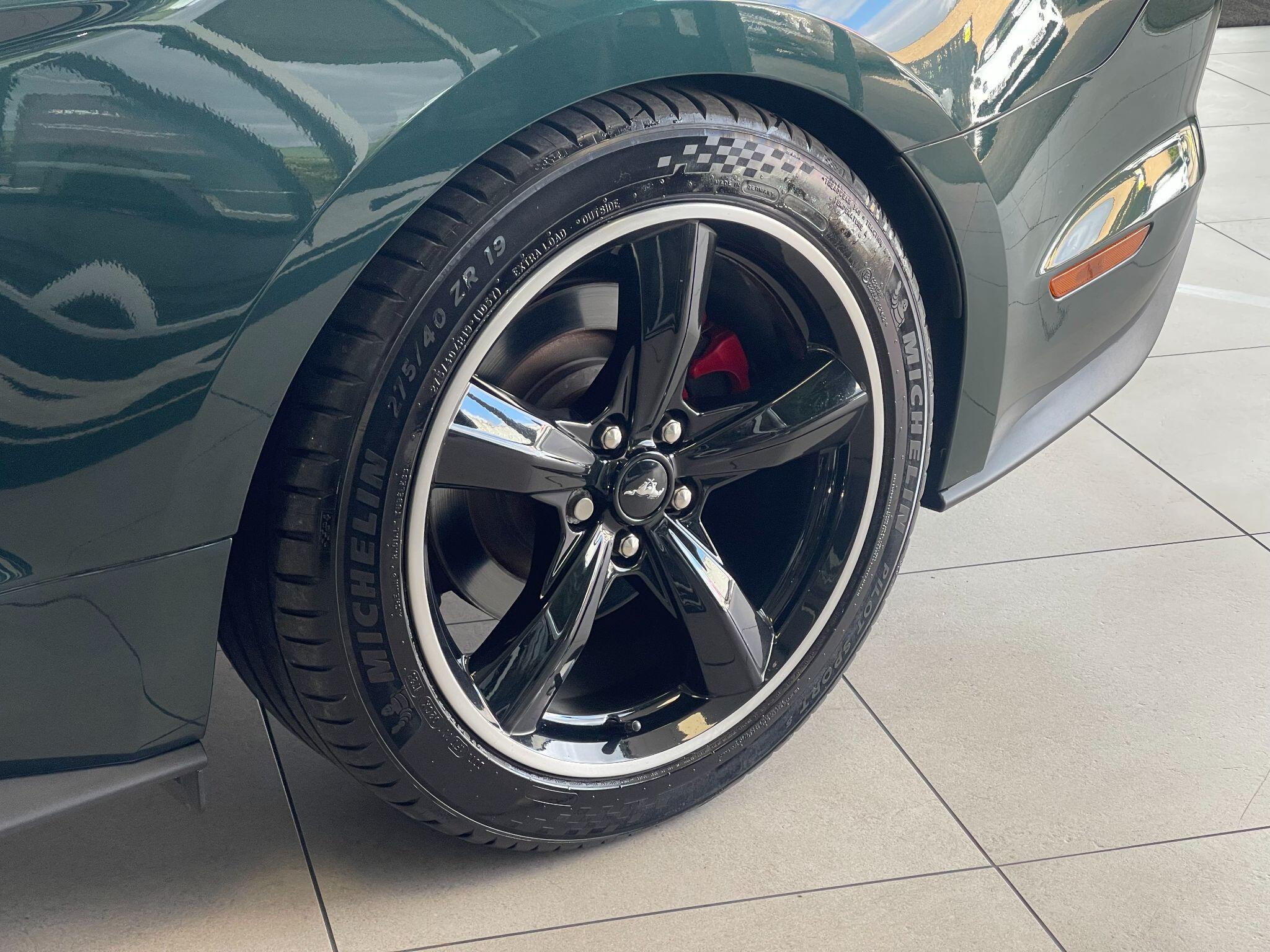 Ford Mustang - Image 17