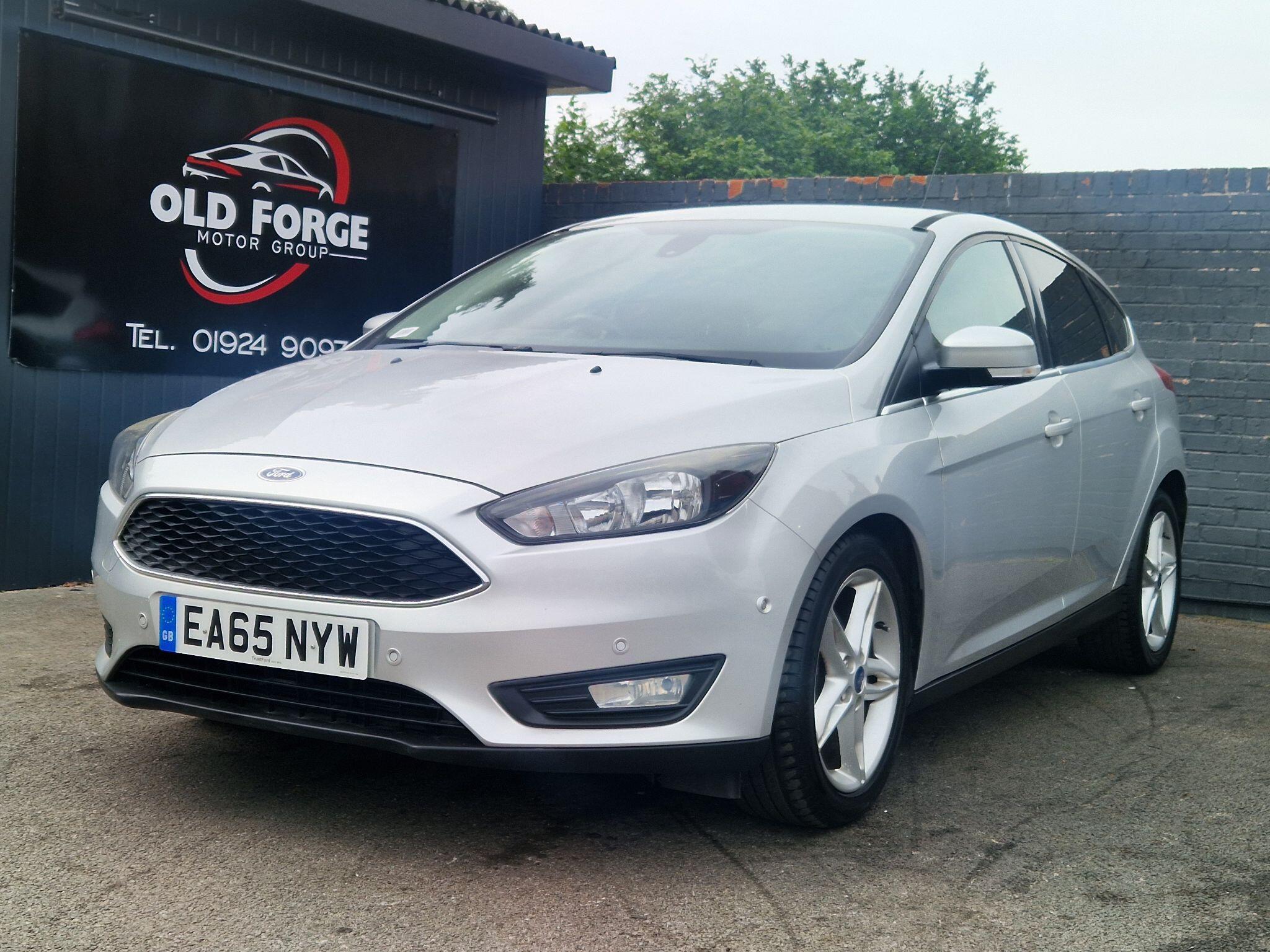 Ford Focus - Image 18