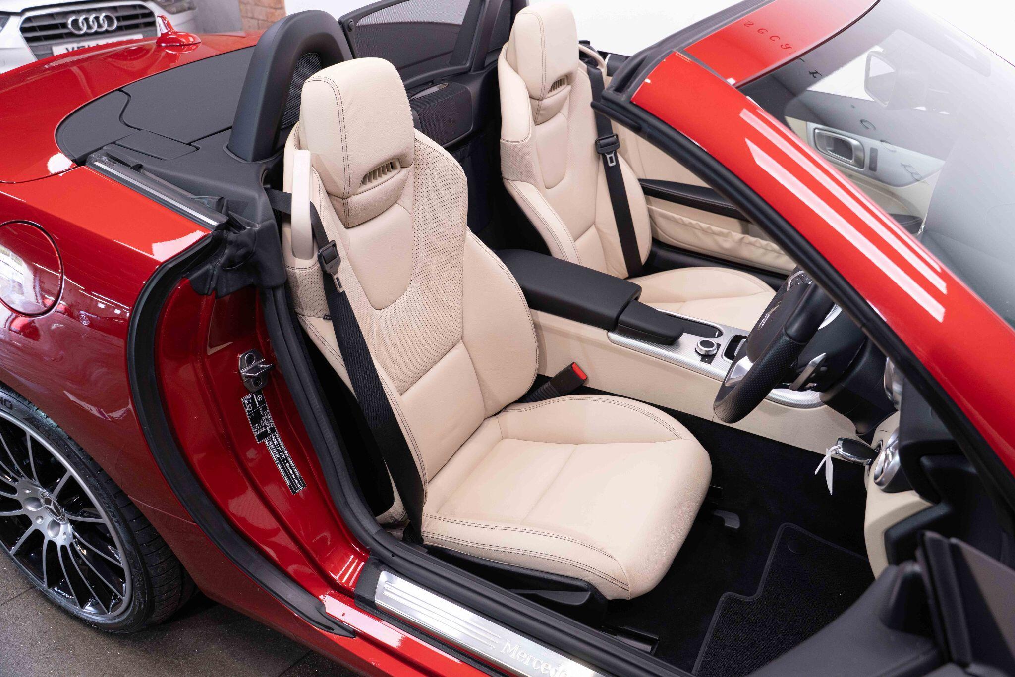Mercedes SLC - Image 4