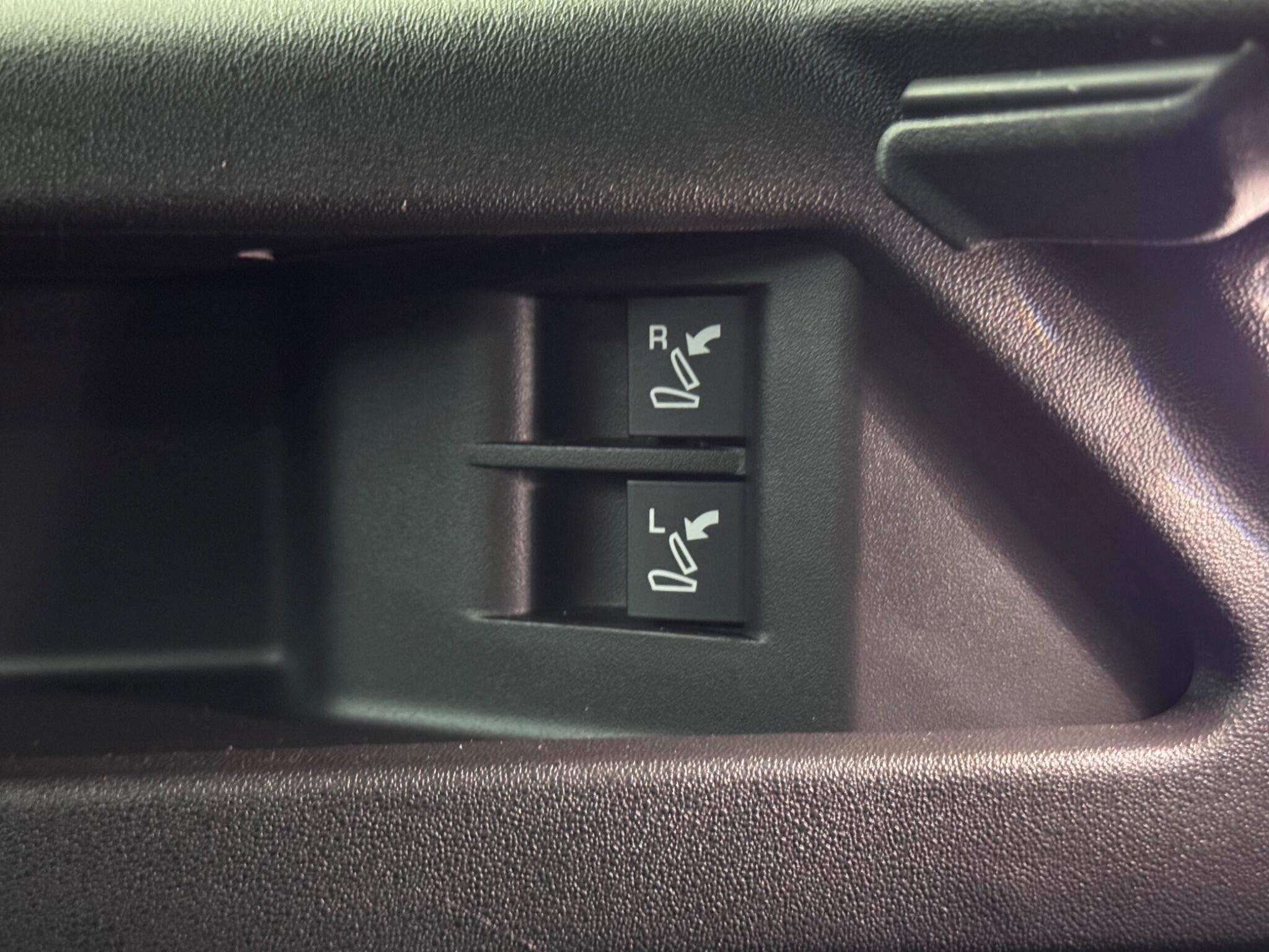 Land Rover DISCOVERY SPORT - Image 41