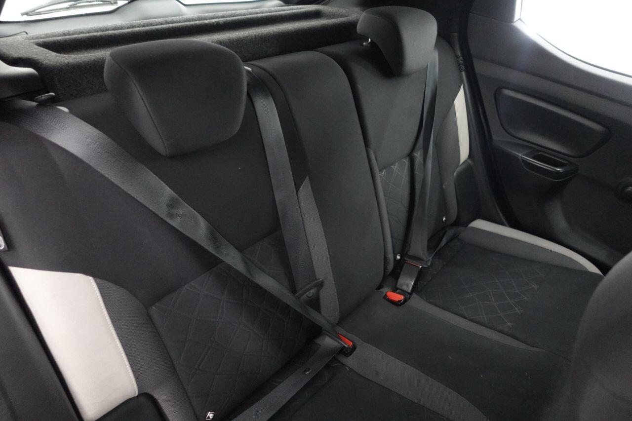 Nissan Micra - Image 17