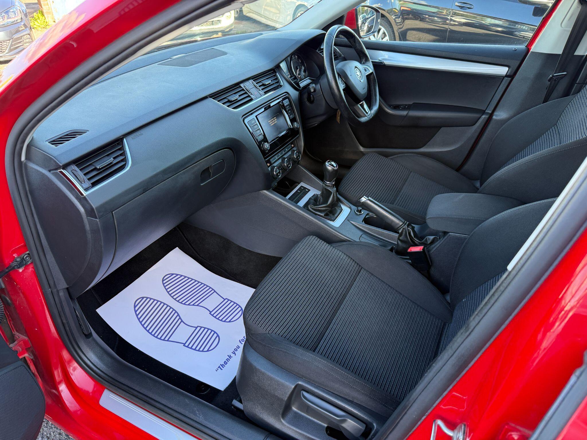 Skoda Octavia - Image 26