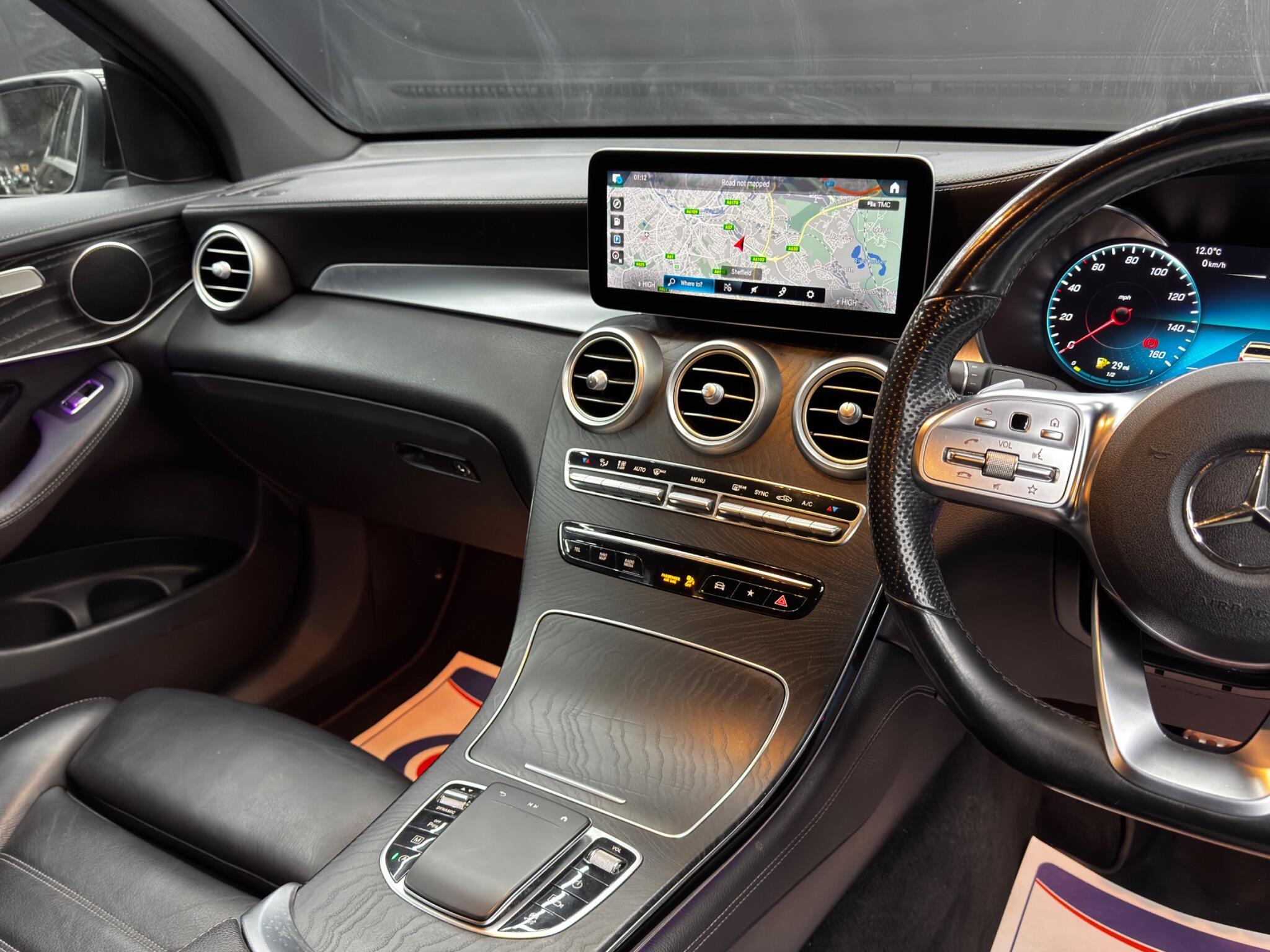 Mercedes GLC - Image 24