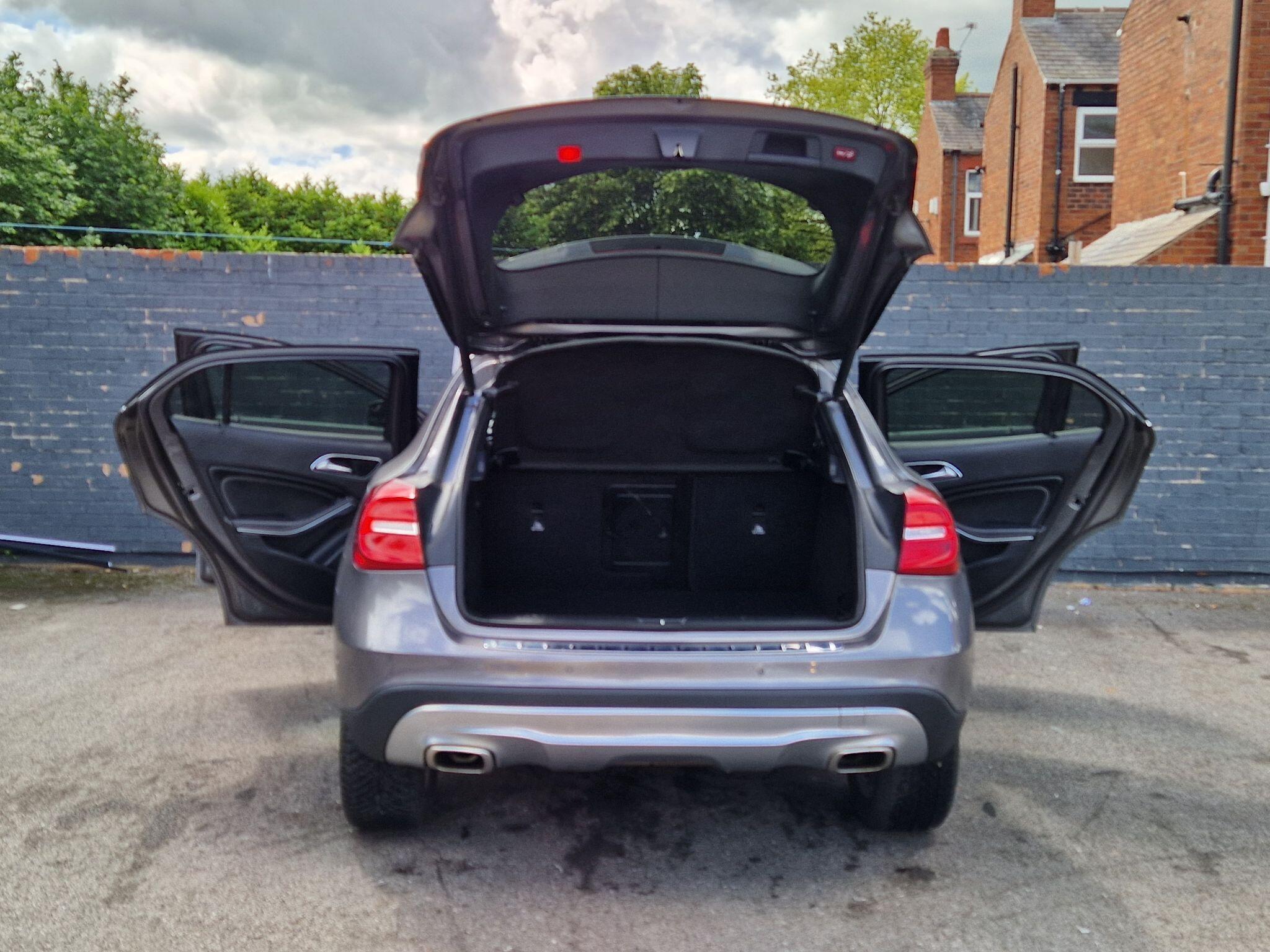 Mercedes GLA - Image 20