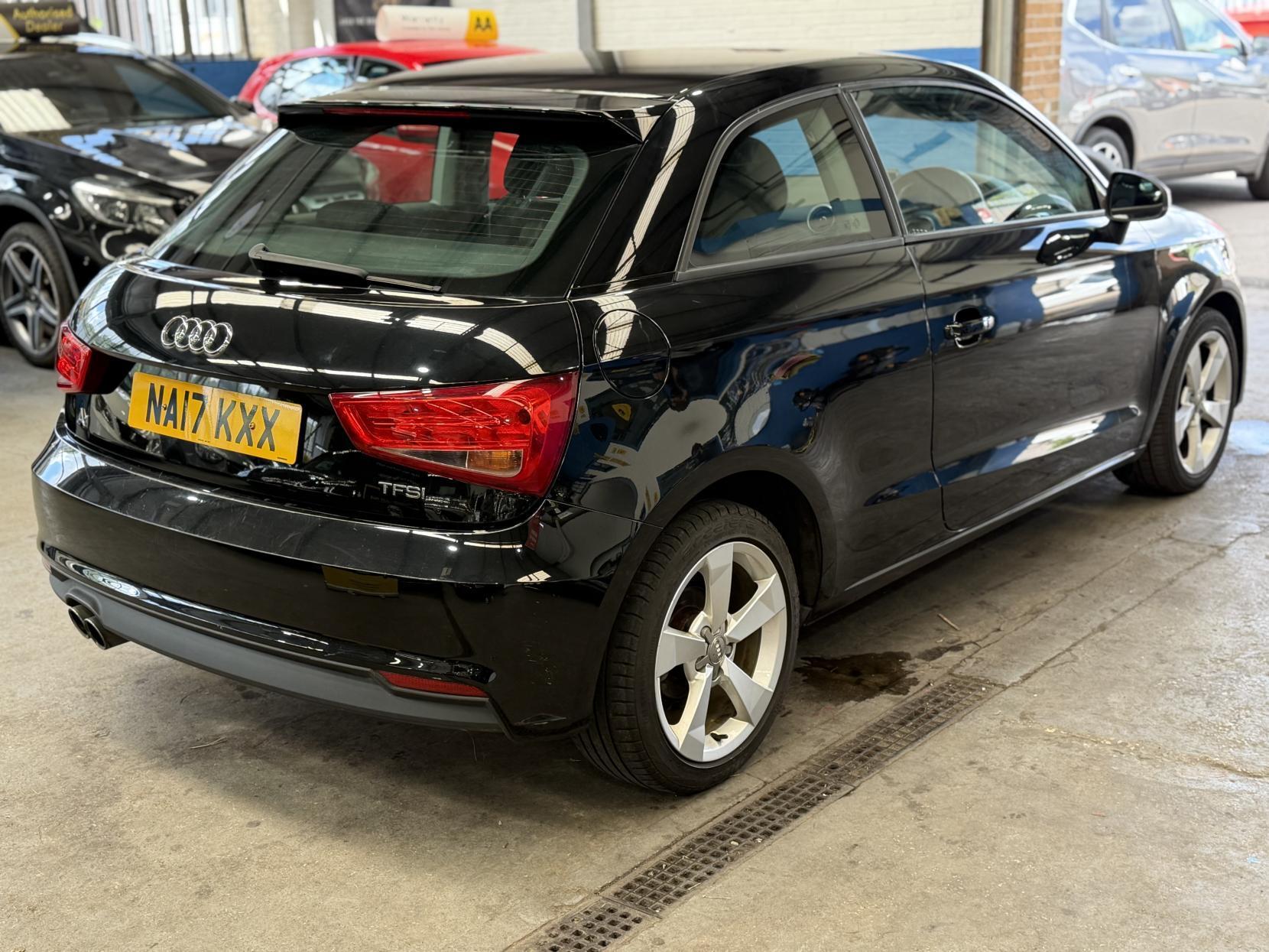 Audi A1 - Image 8