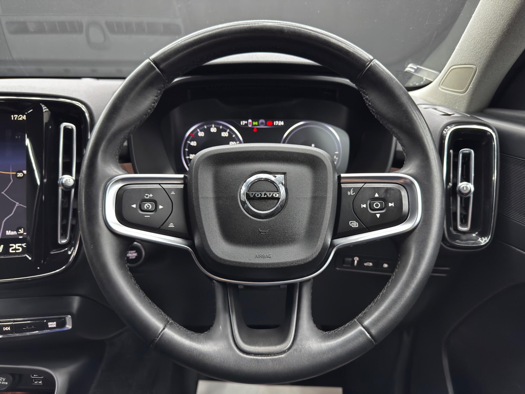 Volvo XC40 - Image 19