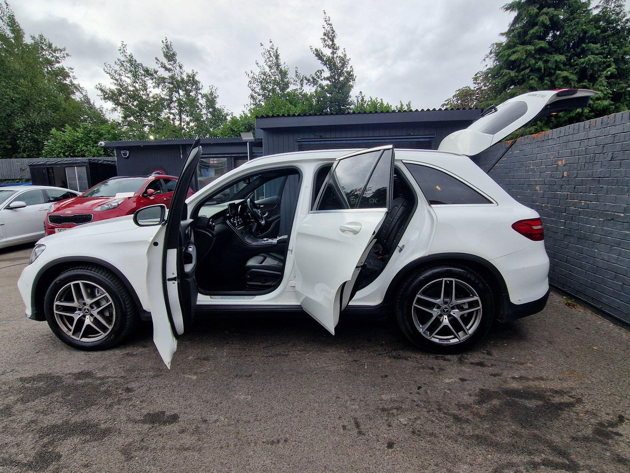 Mercedes GLC - Image 15