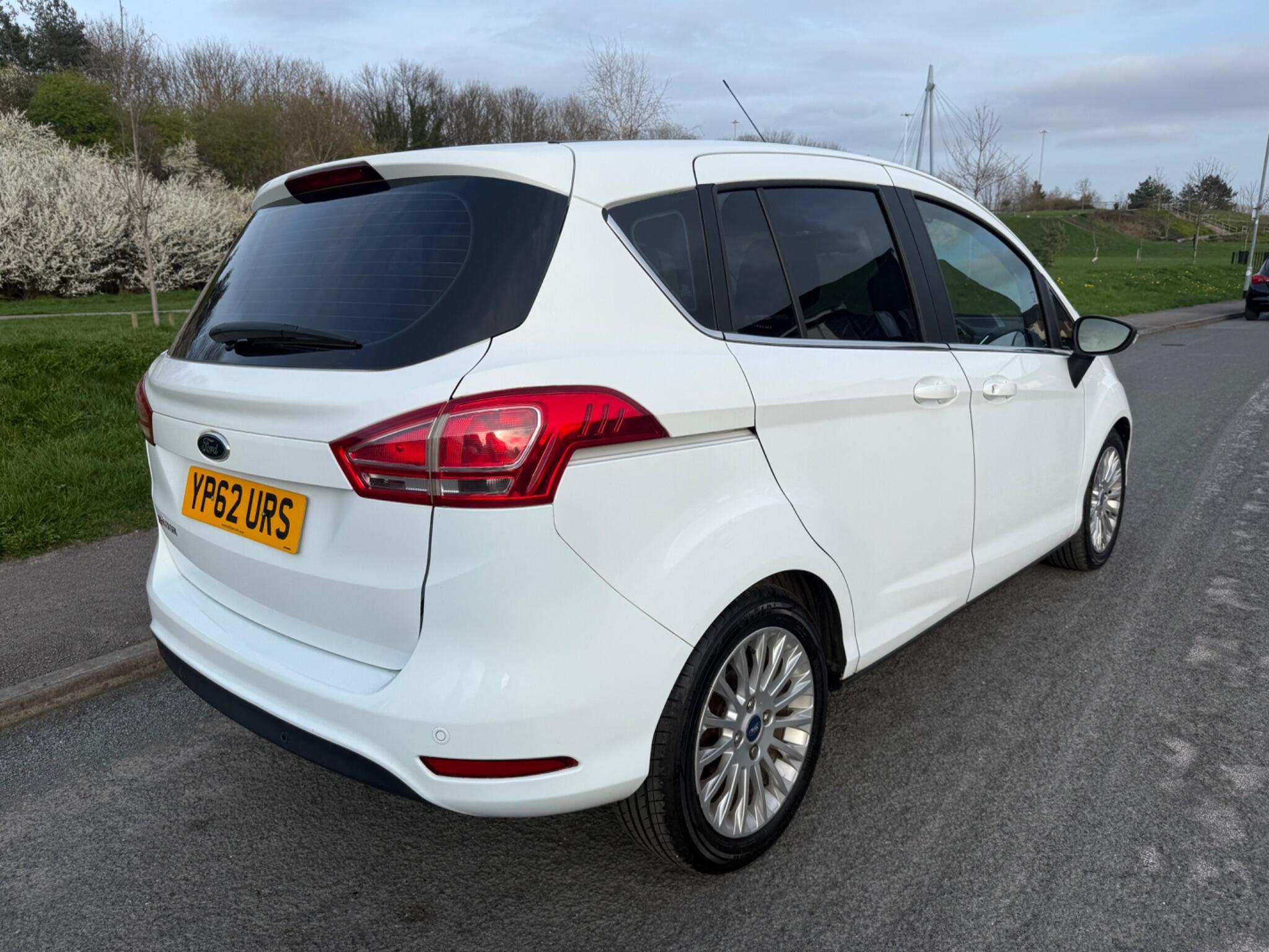 Ford B-Max - Image 4