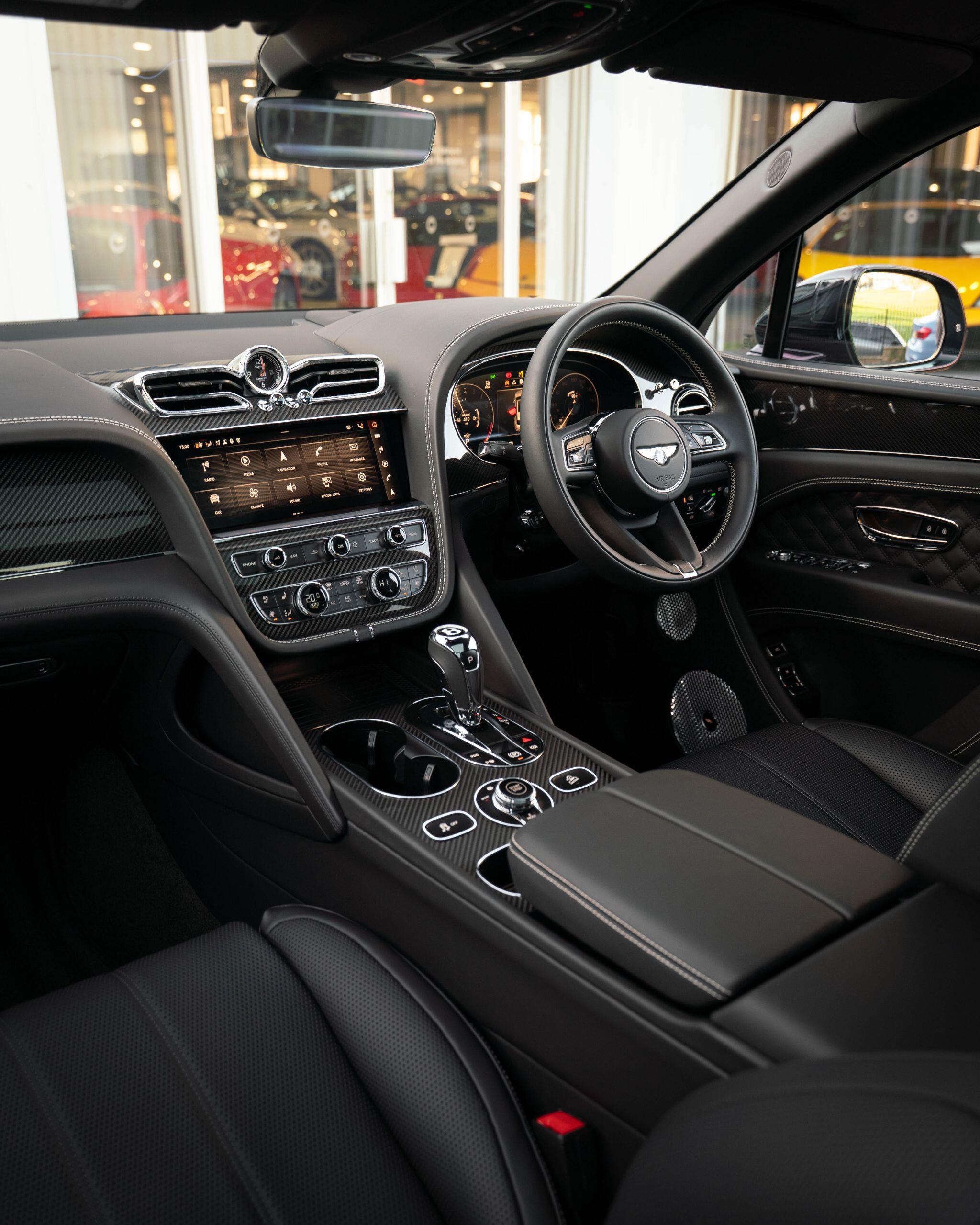 Bentley Bentayga - Image 10