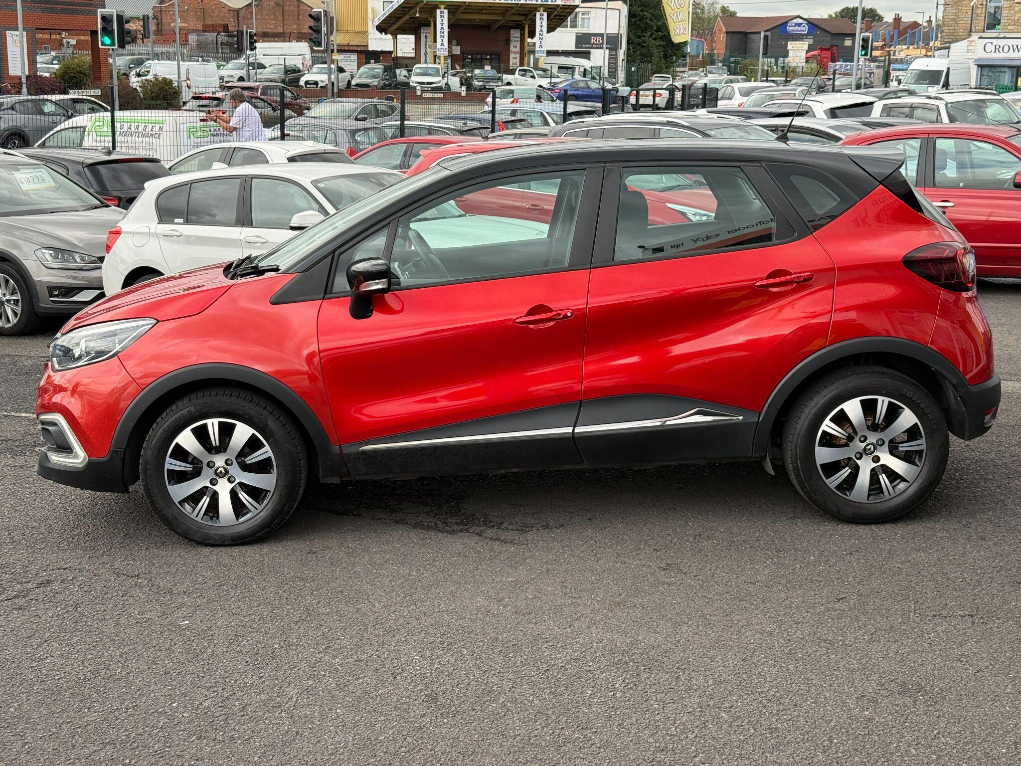 Renault Captur - Image 17
