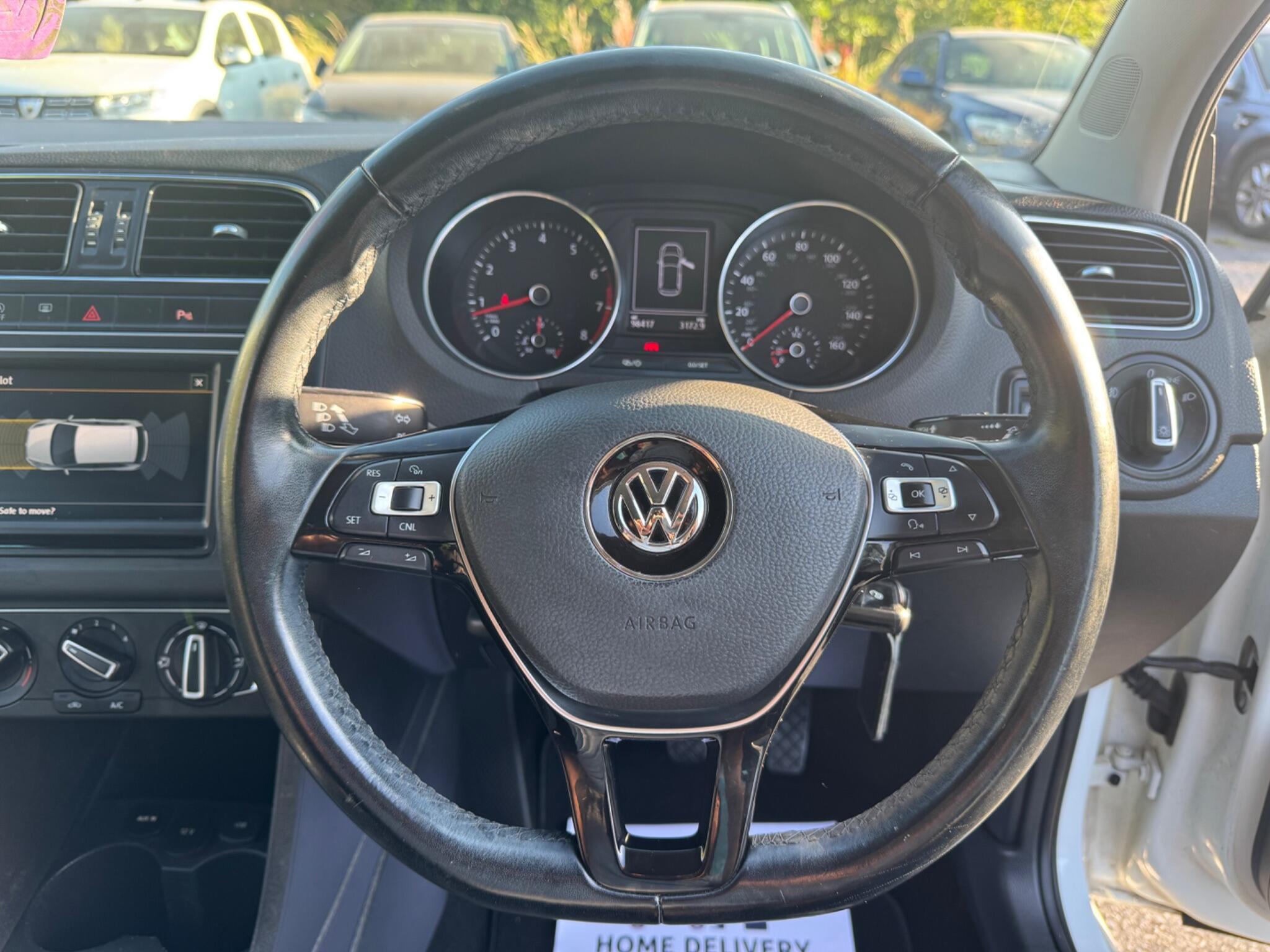 Volkswagen Polo - Image 18