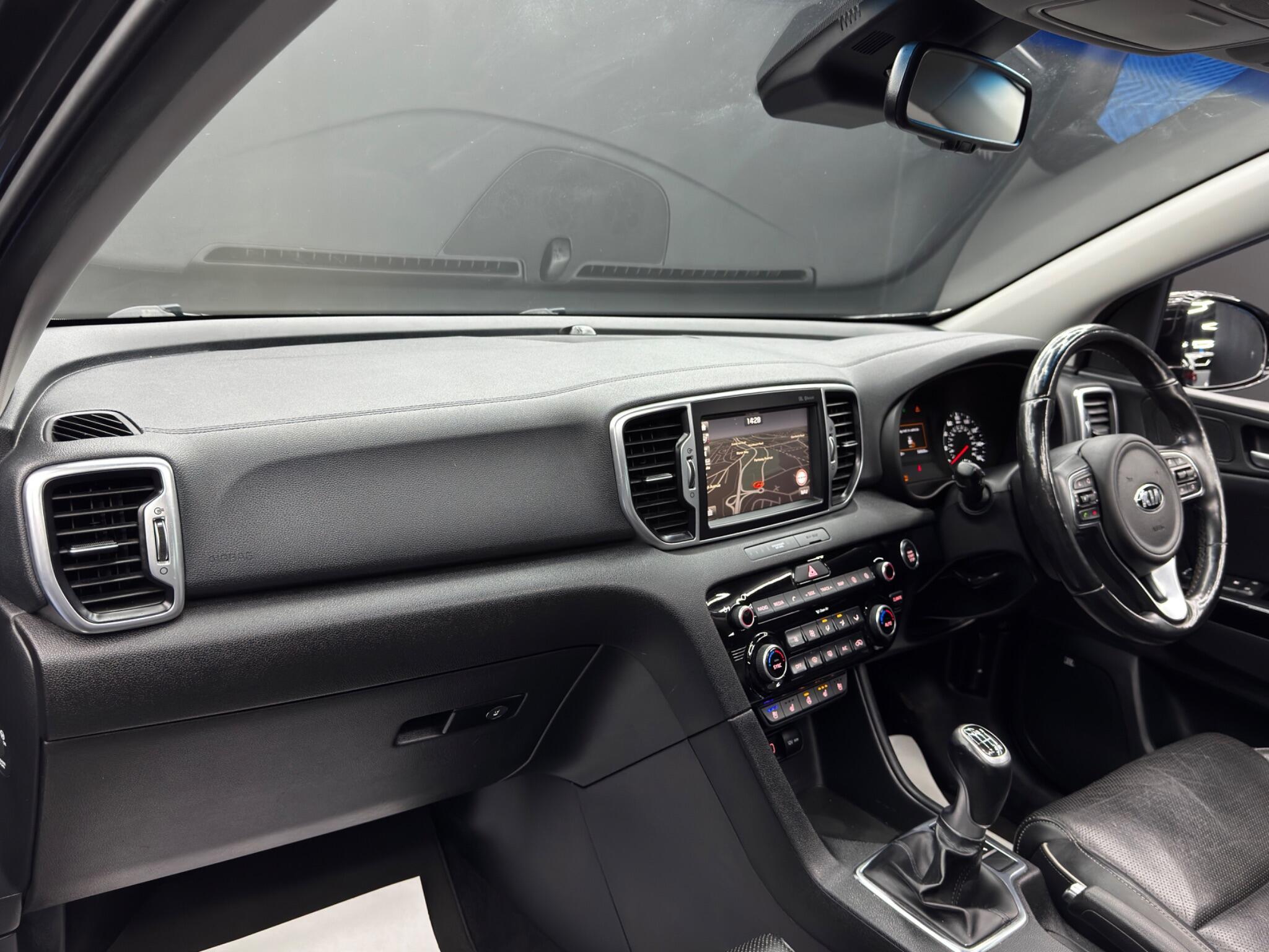 Kia Sportage - Image 11