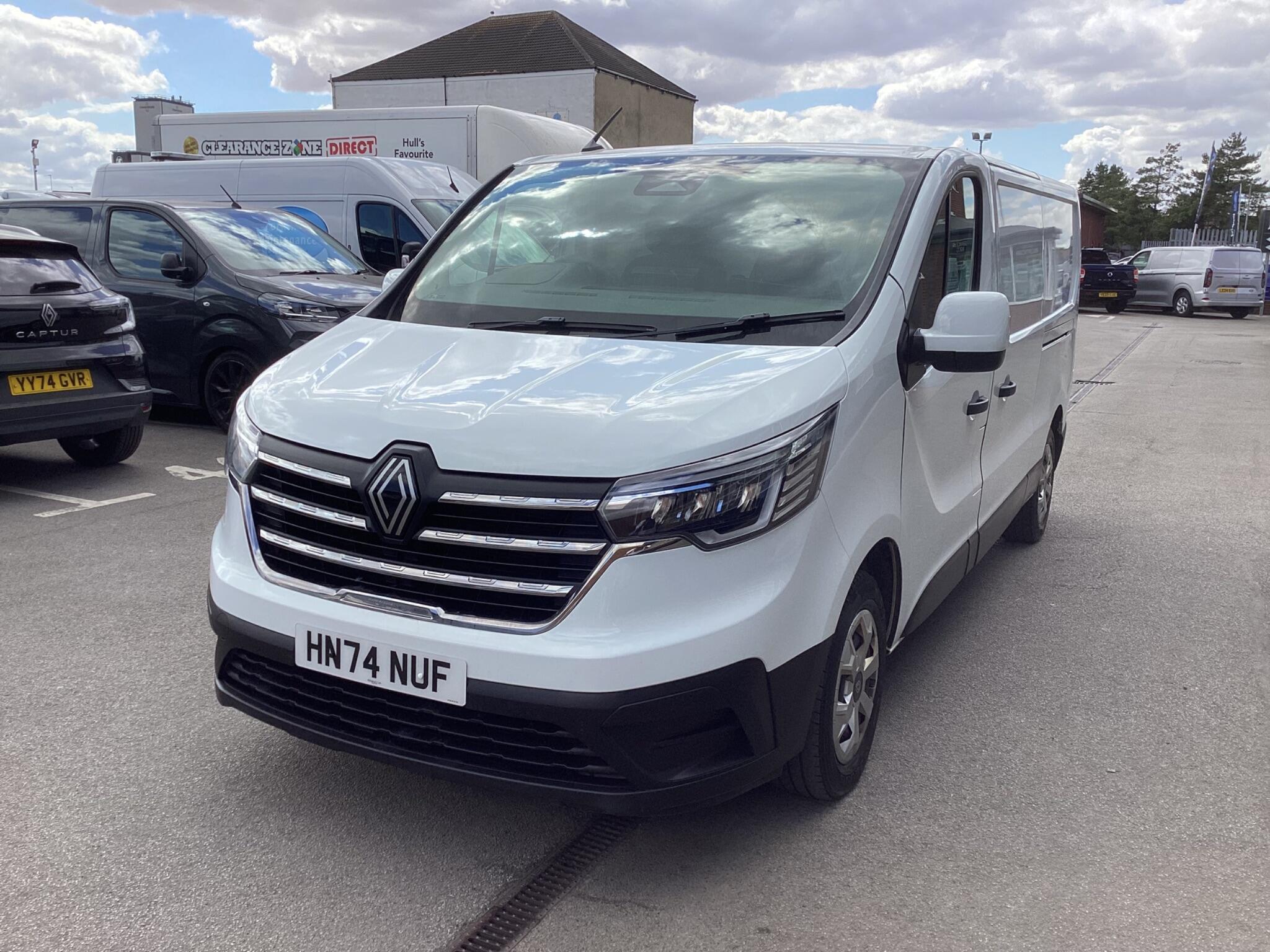 Renault Trafic - Image 2