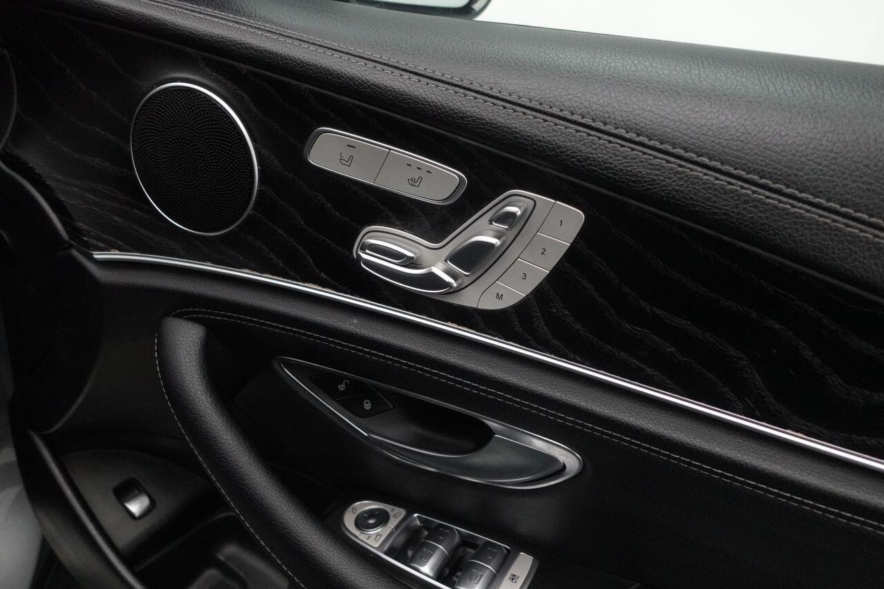 Mercedes E Class - Image 18