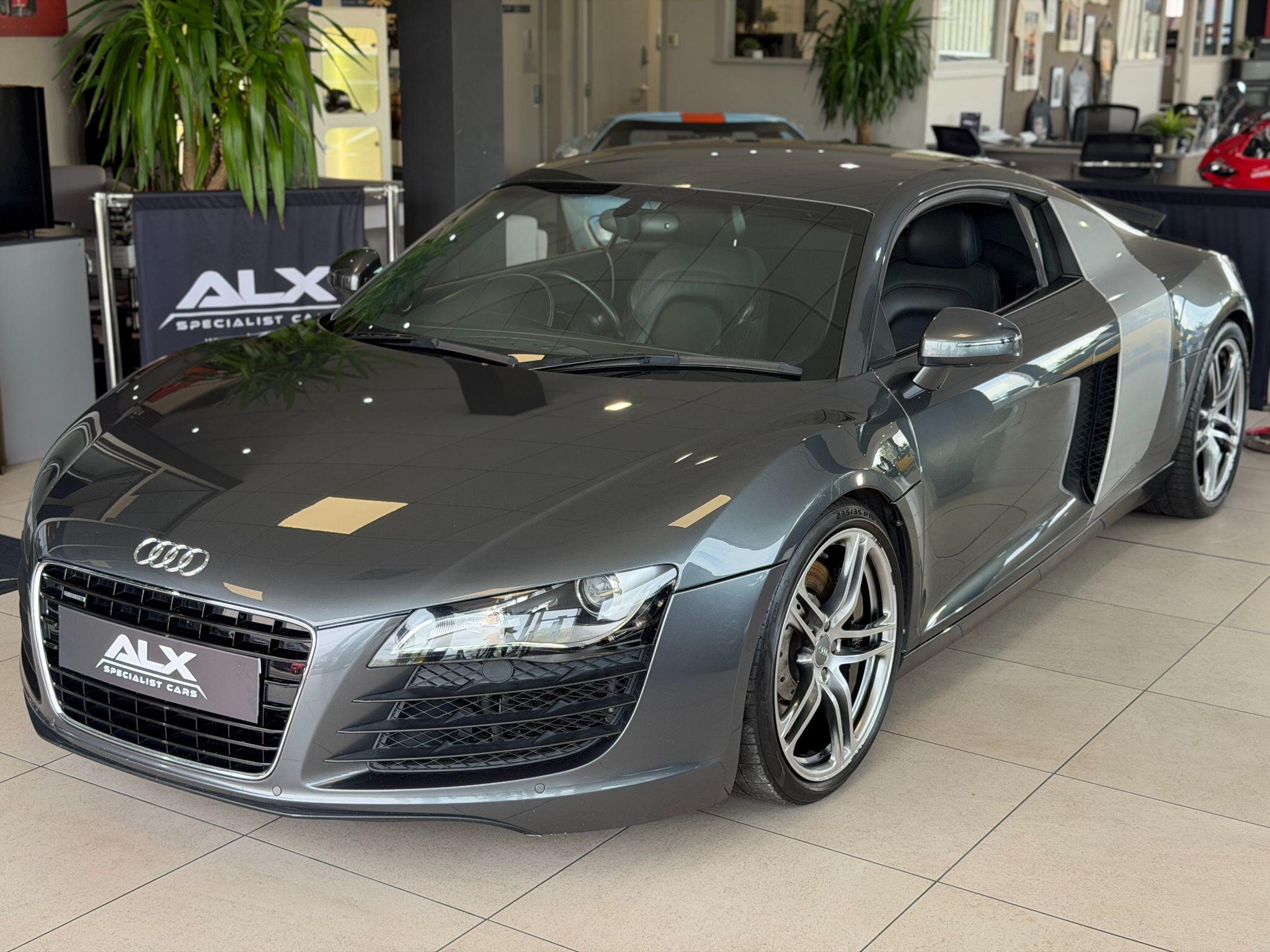 Audi R8 - Image 10