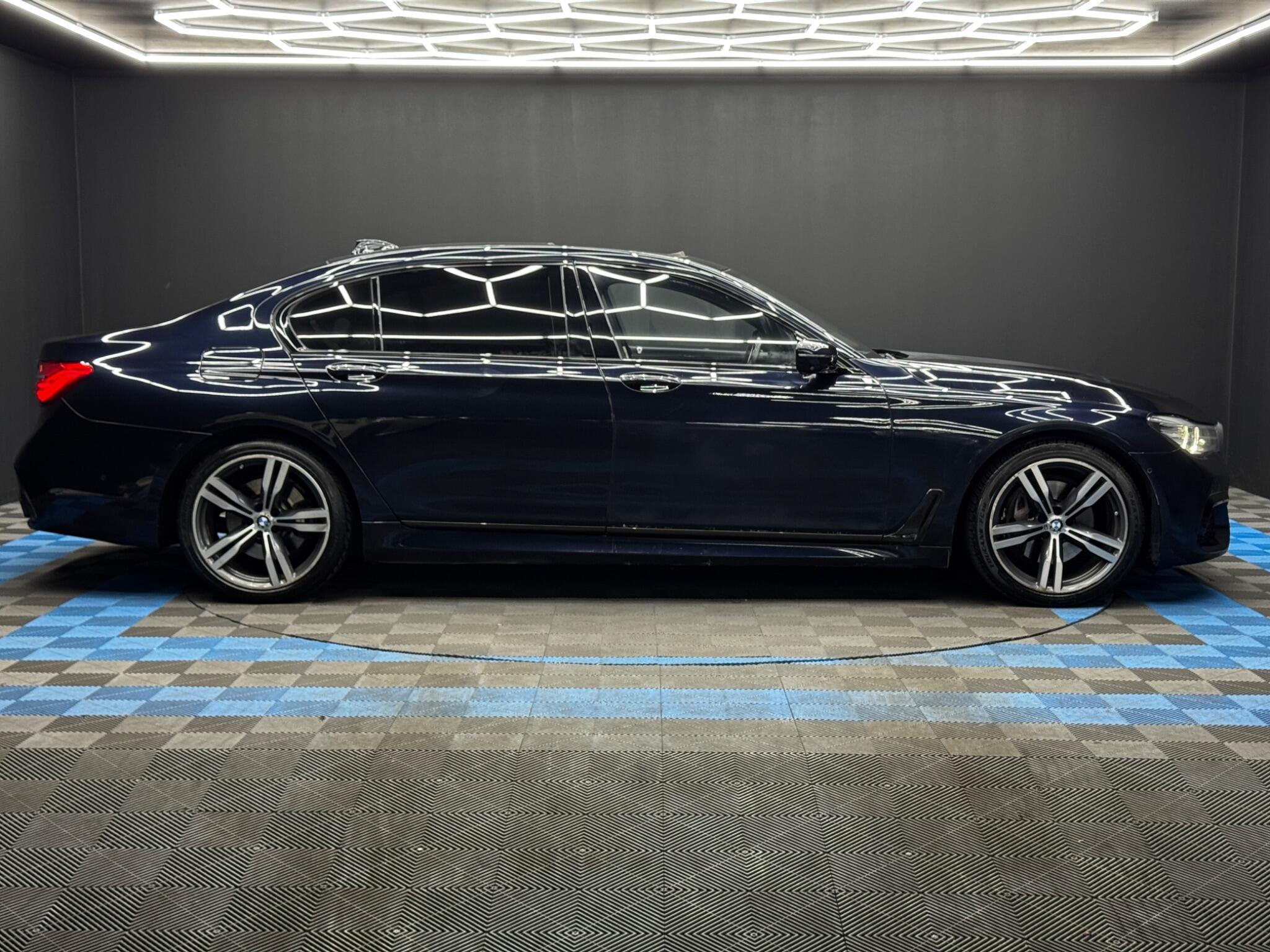 BMW 7 Series - Image 4