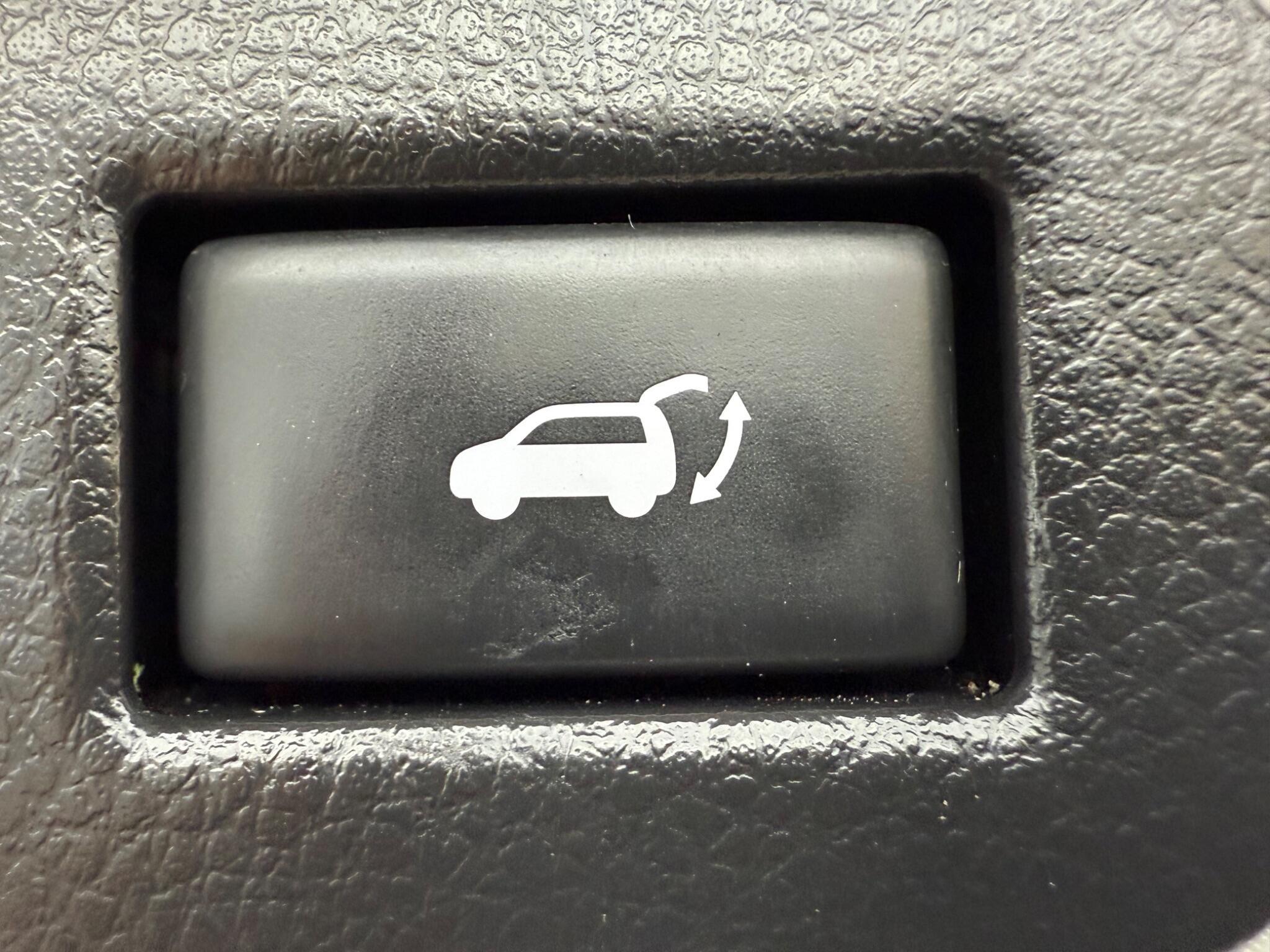 Nissan X-Trail - Image 47