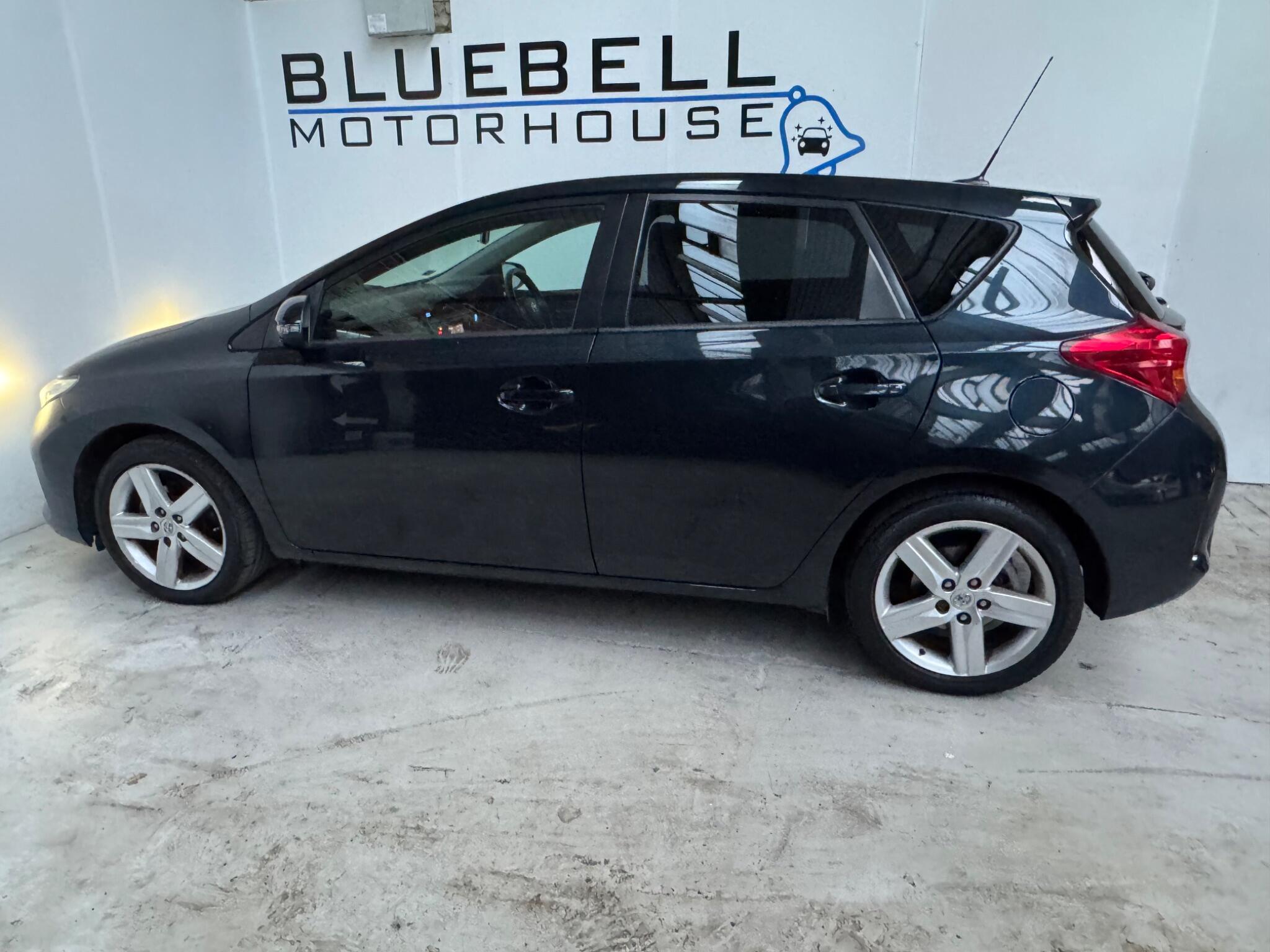 Toyota Auris - Image 8