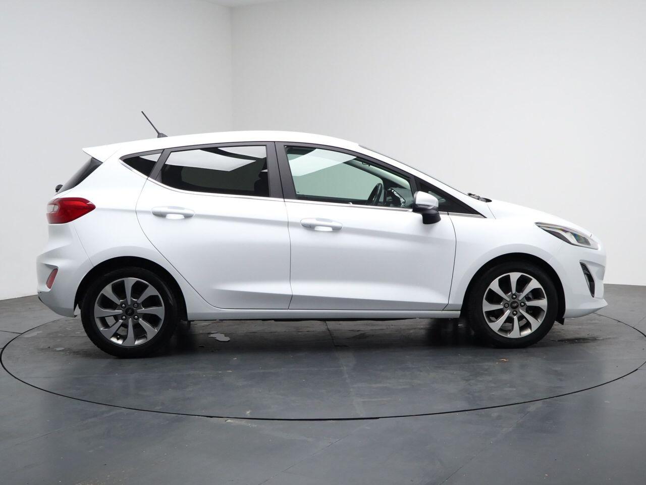 Ford Fiesta - Image 14