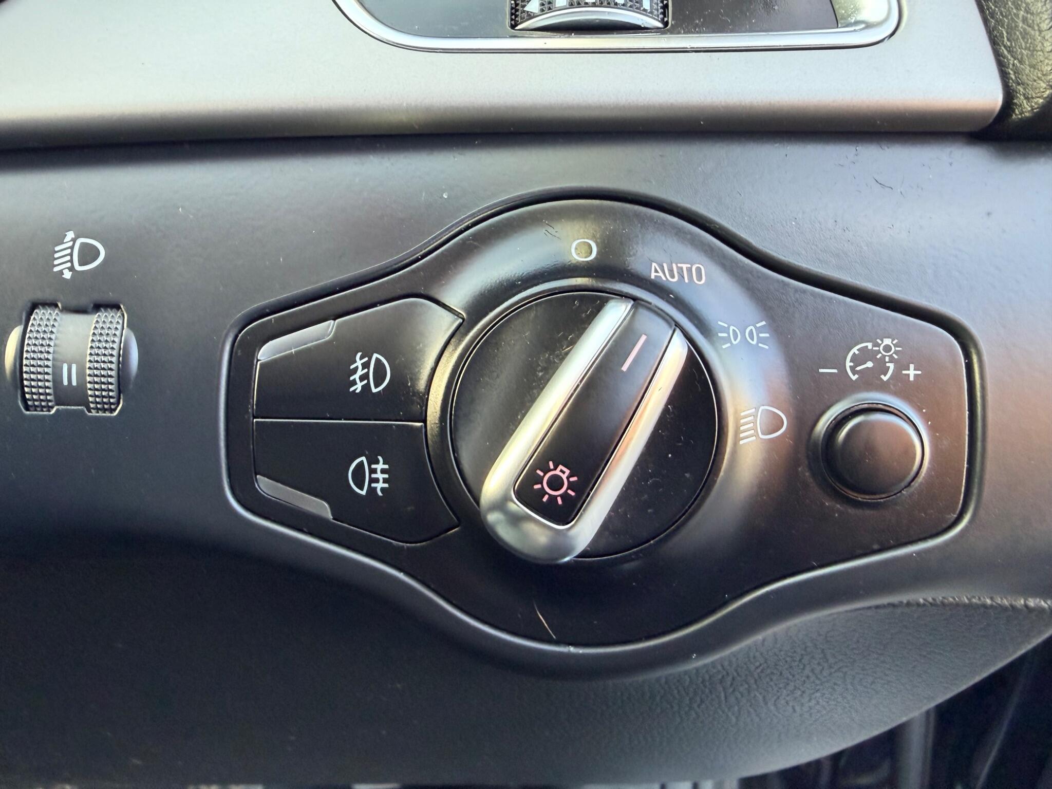 Audi A4 Avant - Image 29